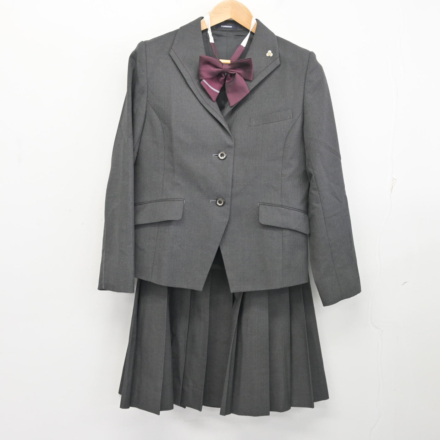 【中古】広島県 安芸南高等学校 女子制服 3点 (ブレザー・スカート) sf102341