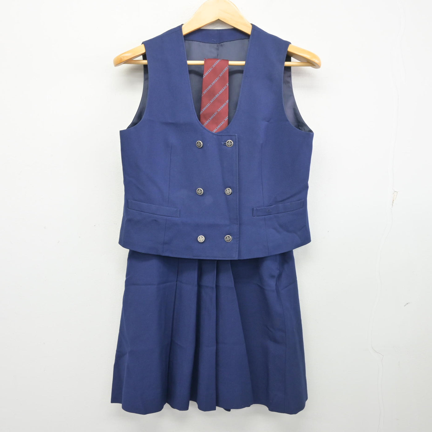 【中古】埼玉県 狭山経済高等学校 女子制服 3点 (ベスト・スカート) sf102356