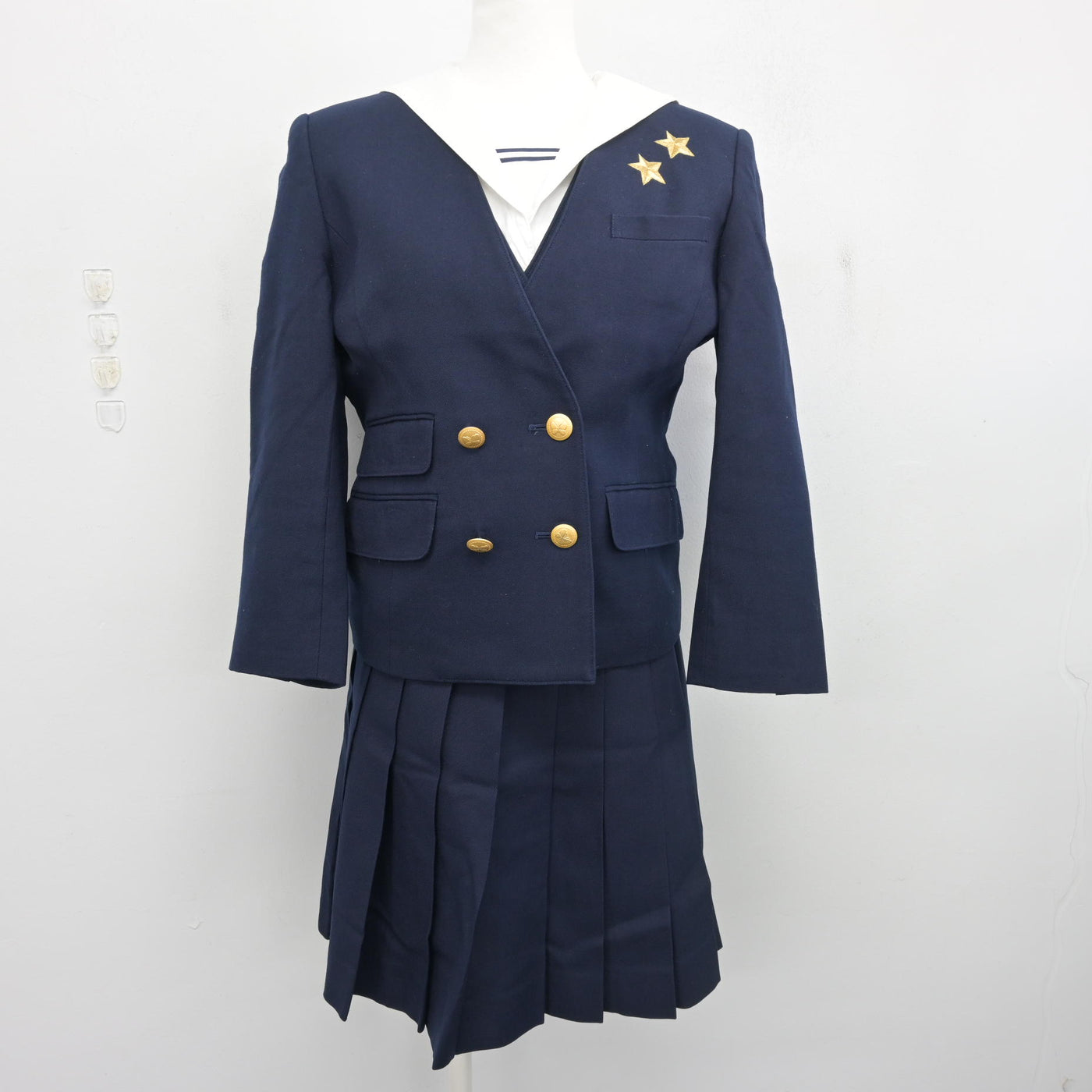 【中古】岡山県 就実高等学校 女子制服 4点 (ブレザー・ベスト・セーラー服・スカート) sf102379