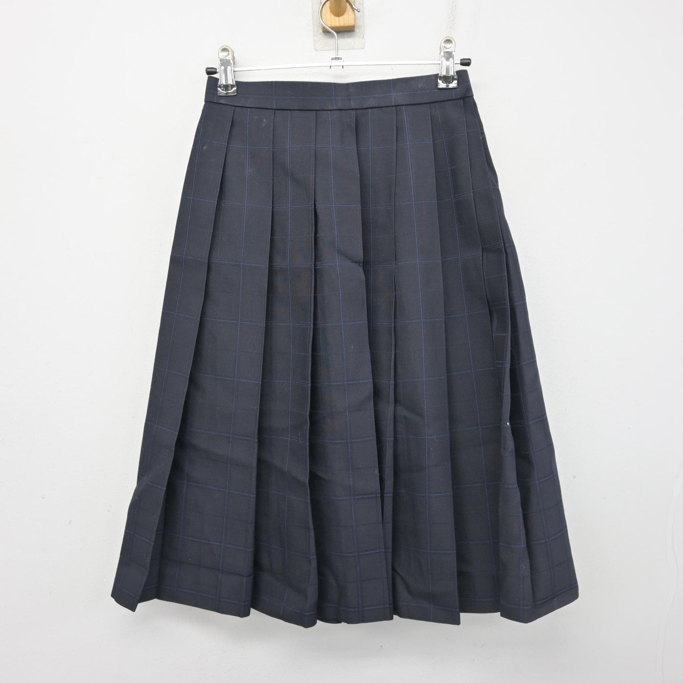 【中古】北海道 苫小牧東中学校 女子制服 5点 (セーラー服・ニットベスト・スカート) sf102386