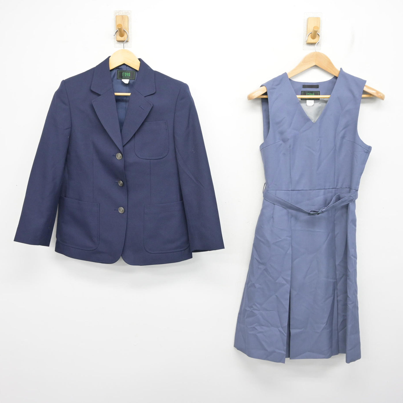 【中古】広島県 祇園中学校/旧制服 女子制服 2点 (ブレザー・ジャンパースカート) sf102433