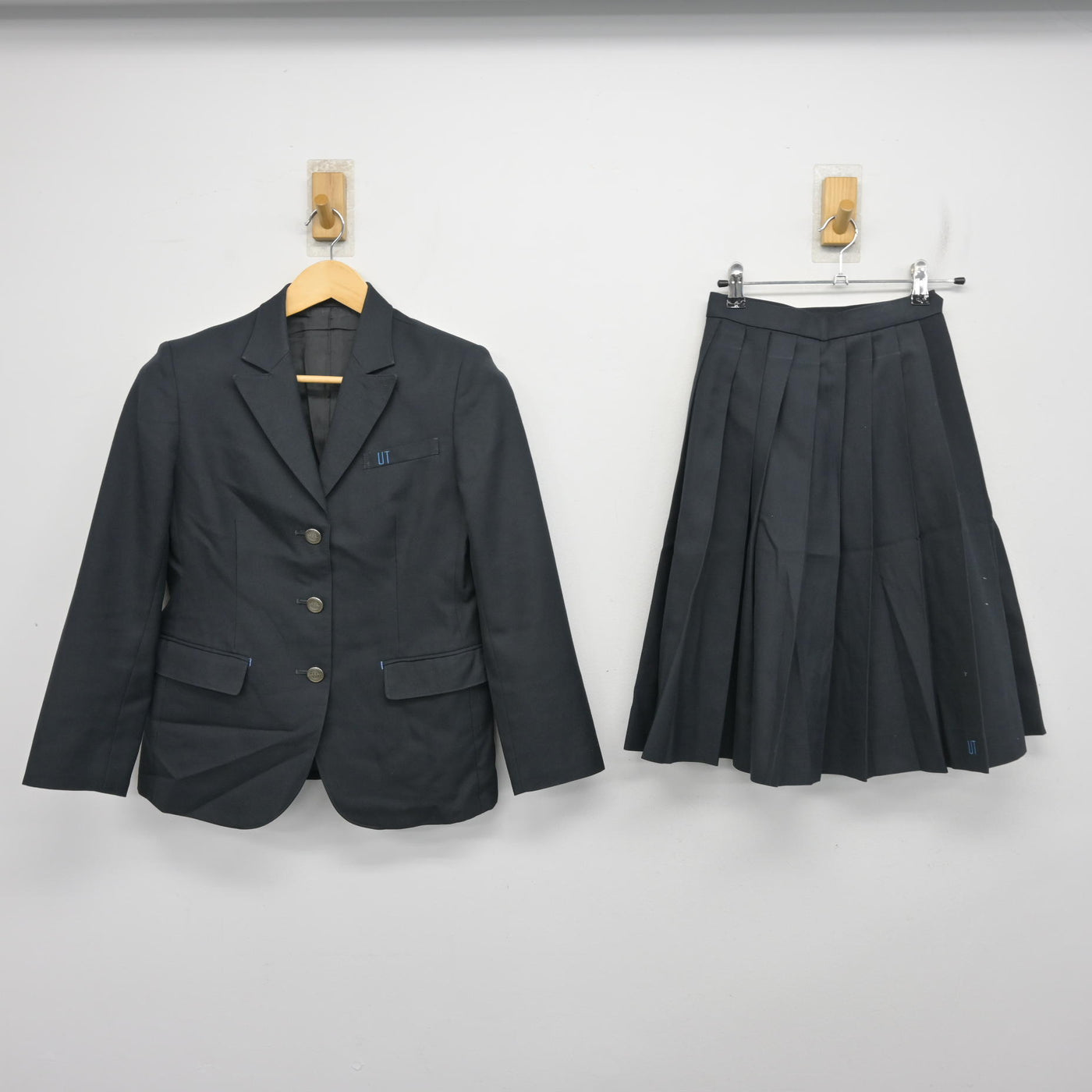 【中古】大阪府 上宮太子高等学校 女子制服 2点 (ブレザー・スカート) sf102438