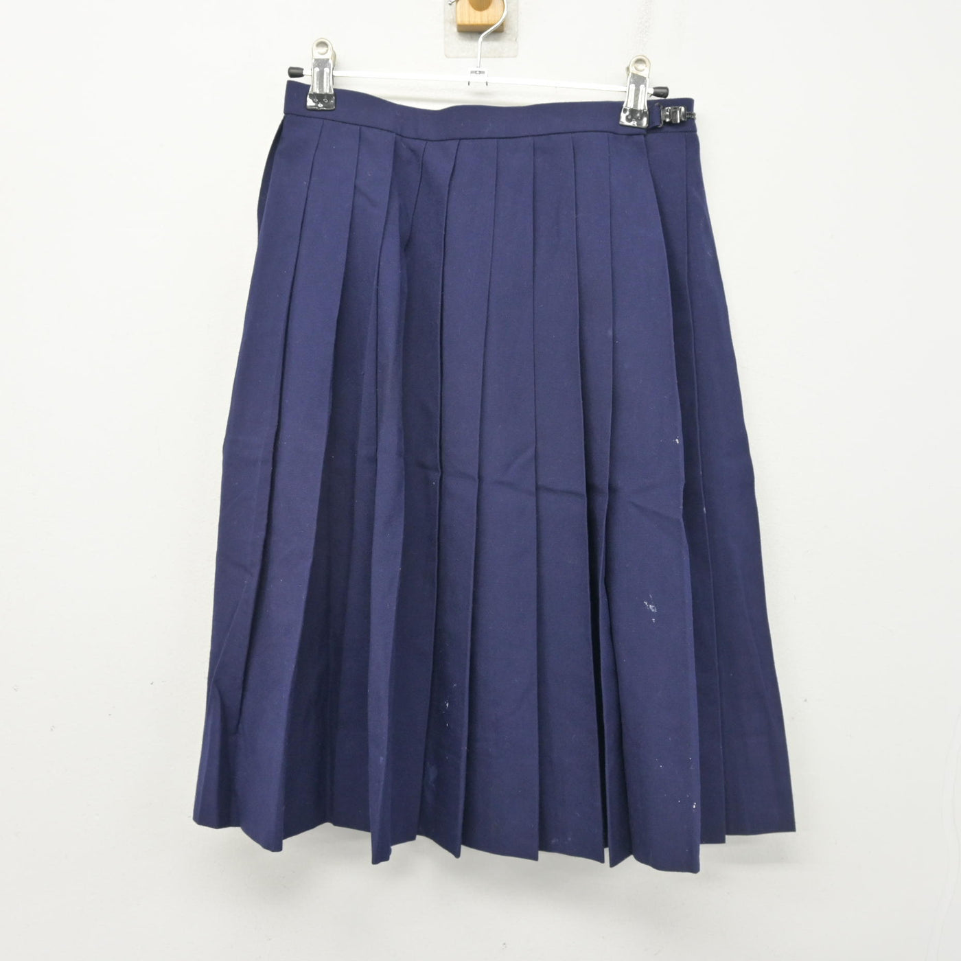 【中古】佐賀県 鬼塚中学校 女子制服 2点 (セーラー服・スカート) sf102461