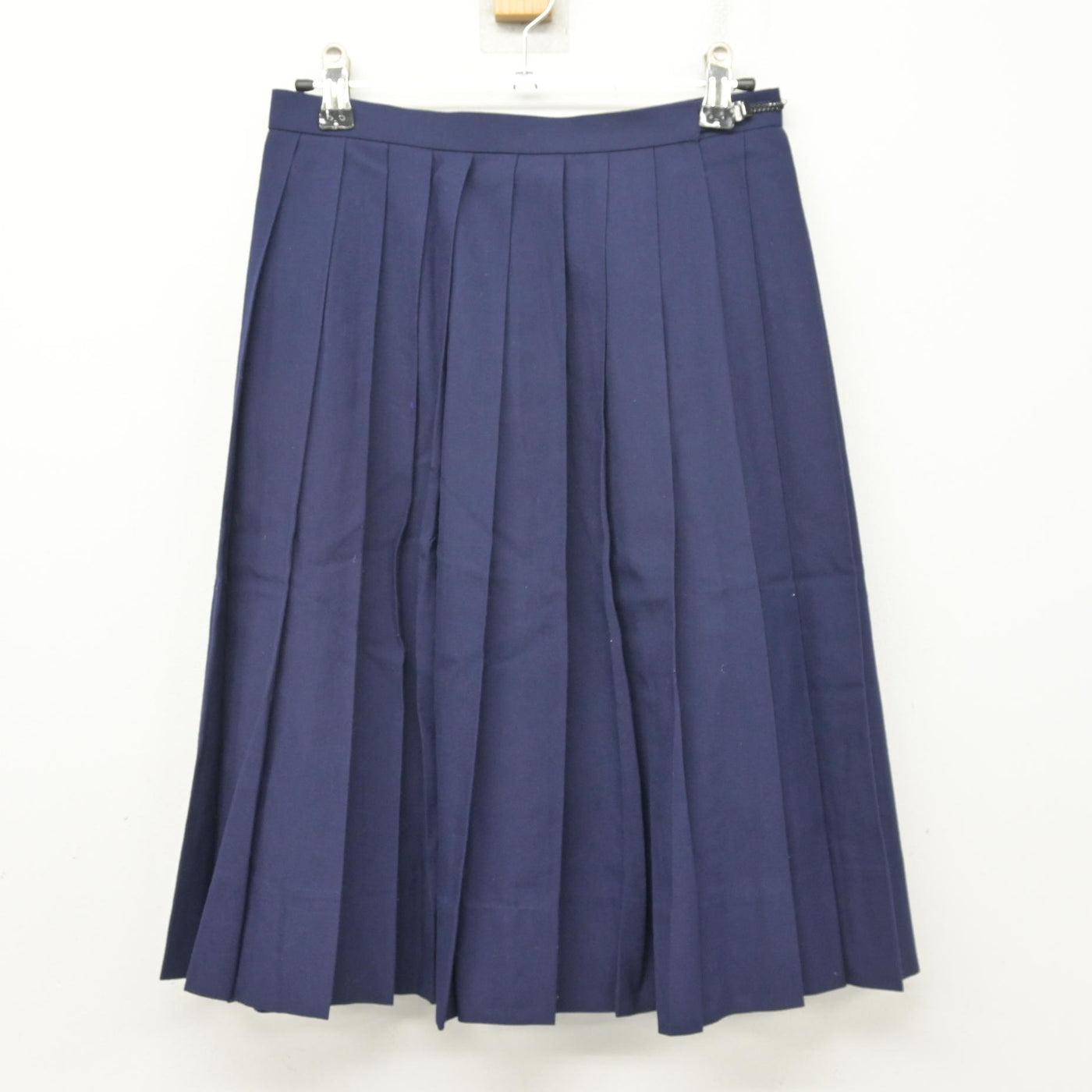 【中古】佐賀県 鬼塚中学校 女子制服 2点 (セーラー服・スカート) sf102462