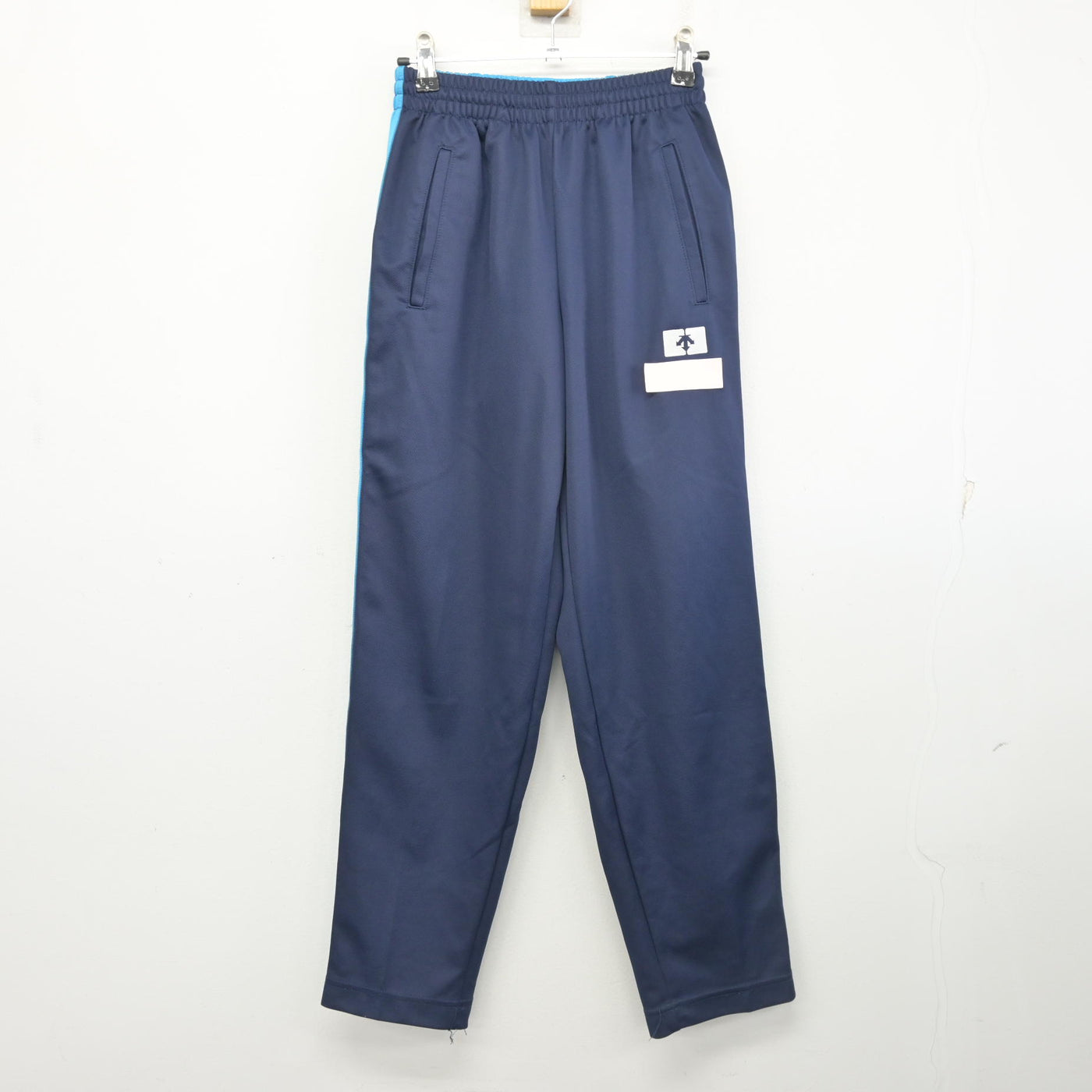 【中古】東京都 関東第一高等学校 女子制服 3点 (ジャージ 上・体操服 上・ジャージ 下) sf102476