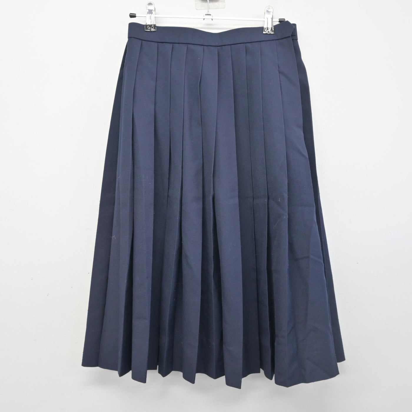 【中古】山口県 長府中学校 女子制服 2点 (セーラー服・スカート) sf102499