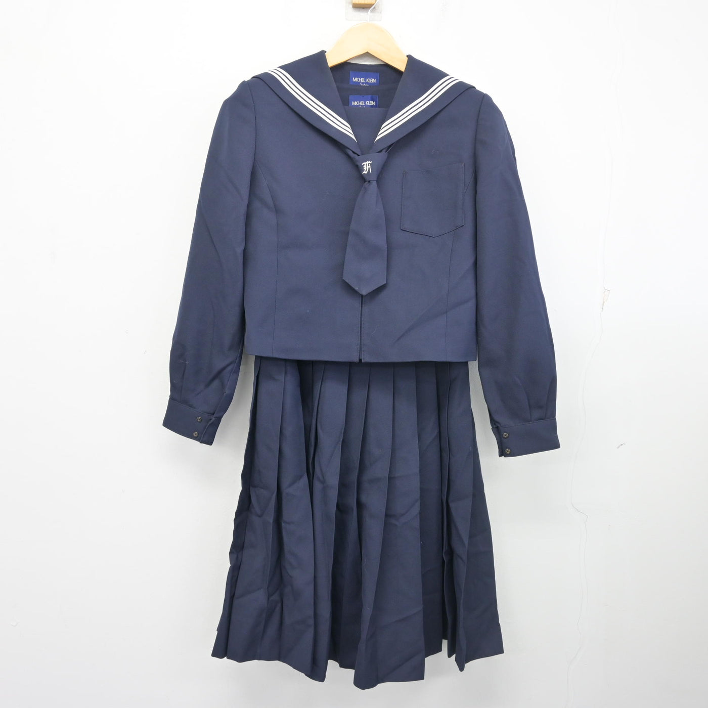【中古】青森県 古川中学校 女子制服 3点 (セーラー服・ジャンパースカート) sf102535