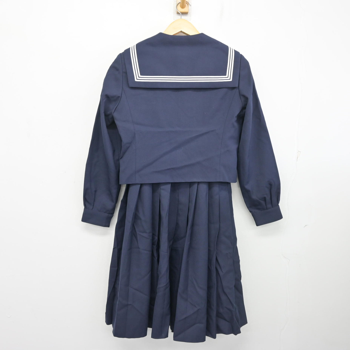 【中古】青森県 古川中学校 女子制服 3点 (セーラー服・ジャンパースカート) sf102535