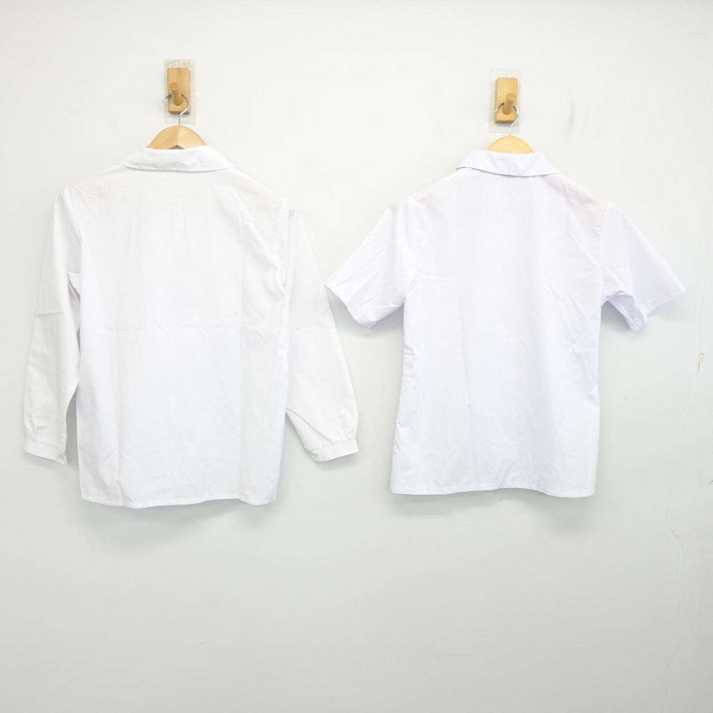 【中古】青森県 古川中学校 女子制服 2点 (ブラウス・ブラウス) sf102537