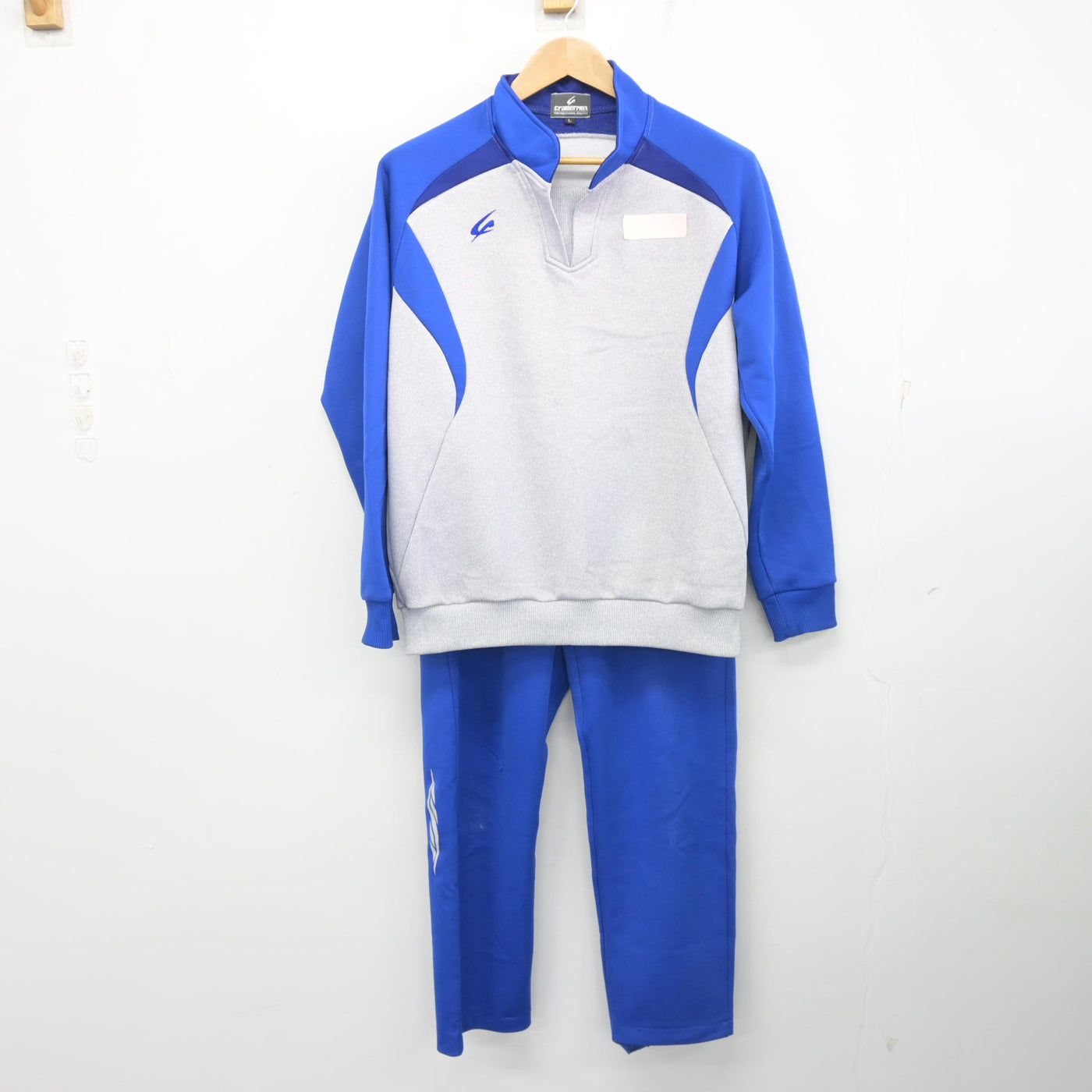中古】埼玉県 上尾市立東中学校 女子制服 3点 (ジャージ 上・体操服 上