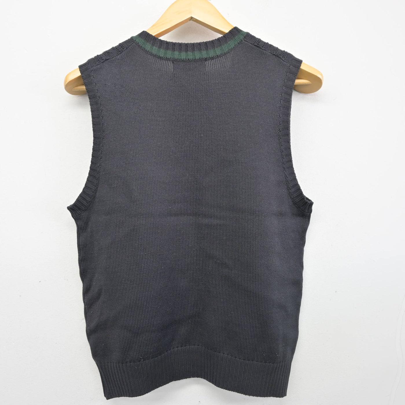 中古】大阪府 常翔学園高等学校 女子制服 2点 (ニットベスト) sf102565 