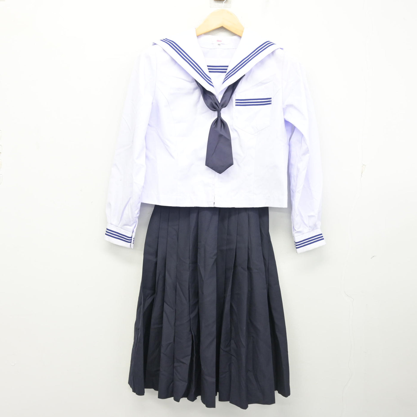 【中古】静岡県 北浜中学校 女子制服 4点 (セーラー服・スカート) sf102601