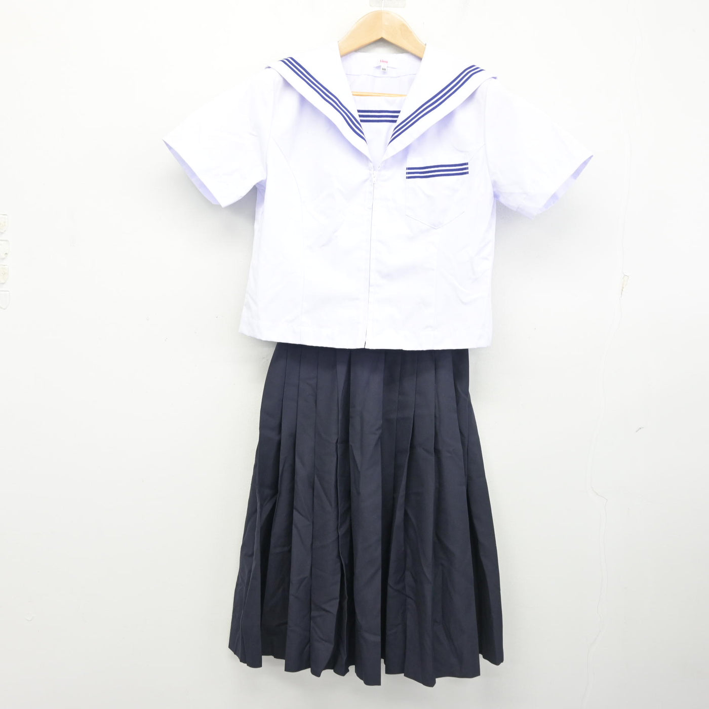 【中古】静岡県 北浜中学校 女子制服 4点 (セーラー服・スカート) sf102601