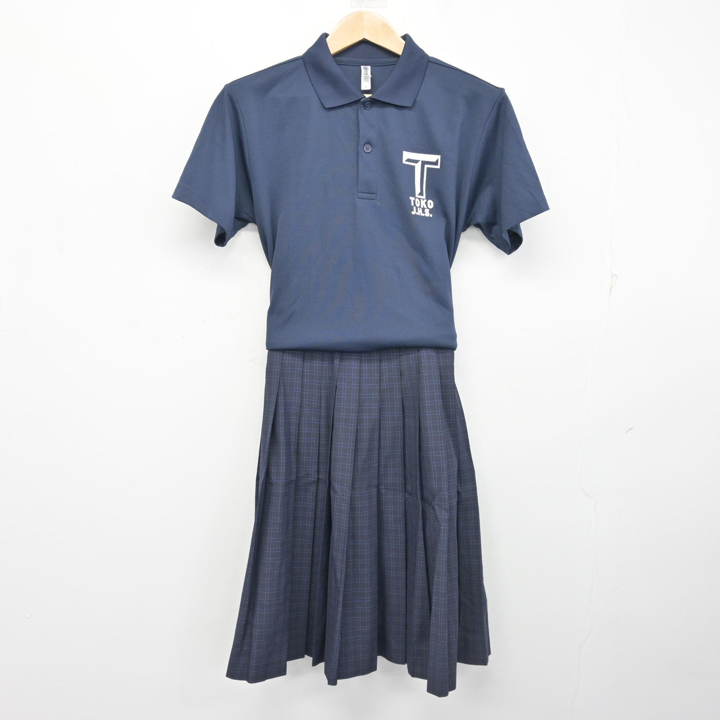 【中古】福岡県 東光中学校 女子制服 2点 (シャツ・スカート) sf102620