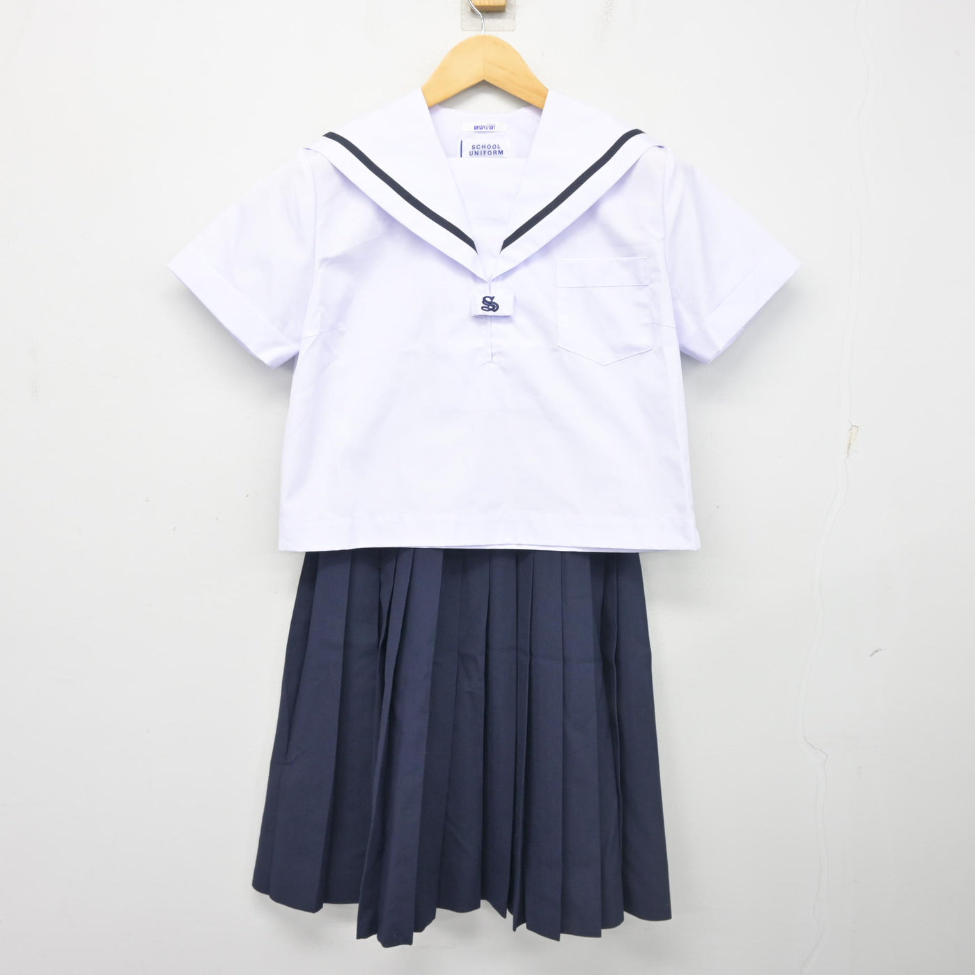 【中古】兵庫県 姫路市立書写中学校 女子制服 3点 (セーラー服・セーラー服・スカート) sf102653