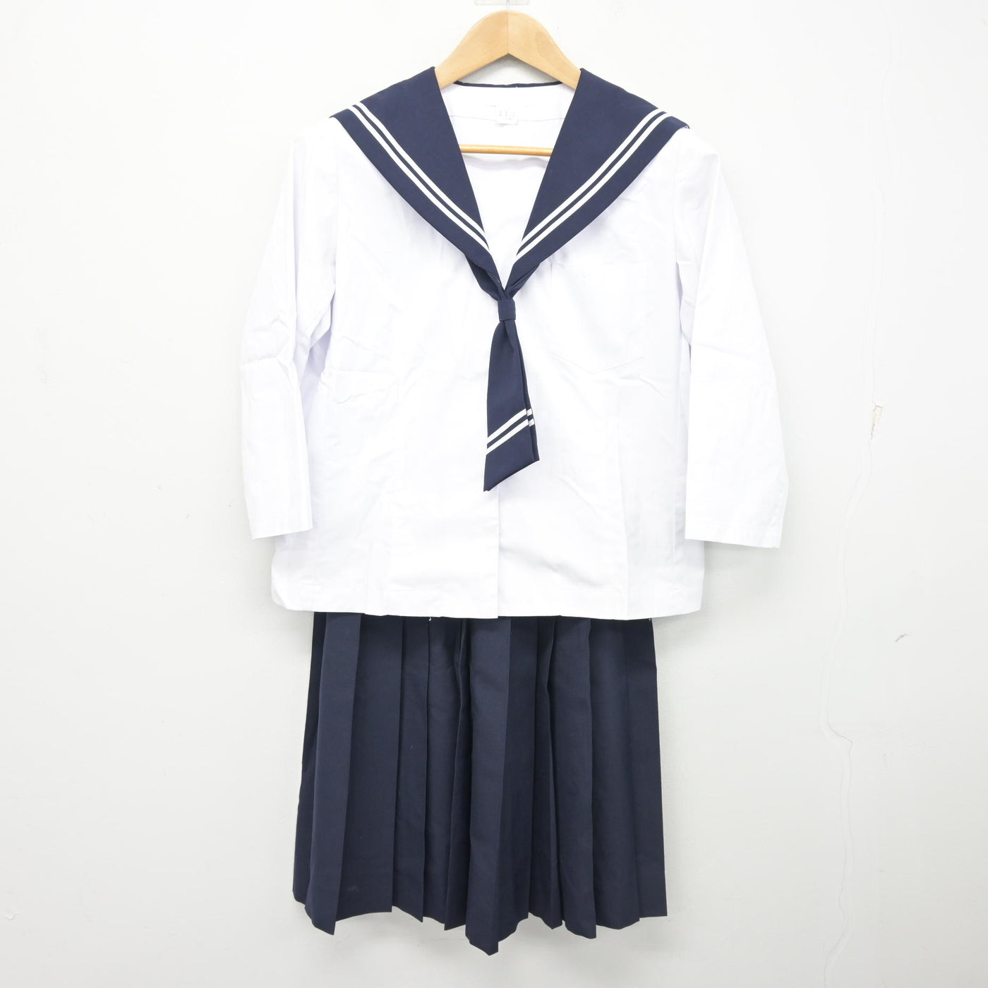 【中古】福島県 清水中学校 女子制服 3点 (セーラー服・スカート) sf102733