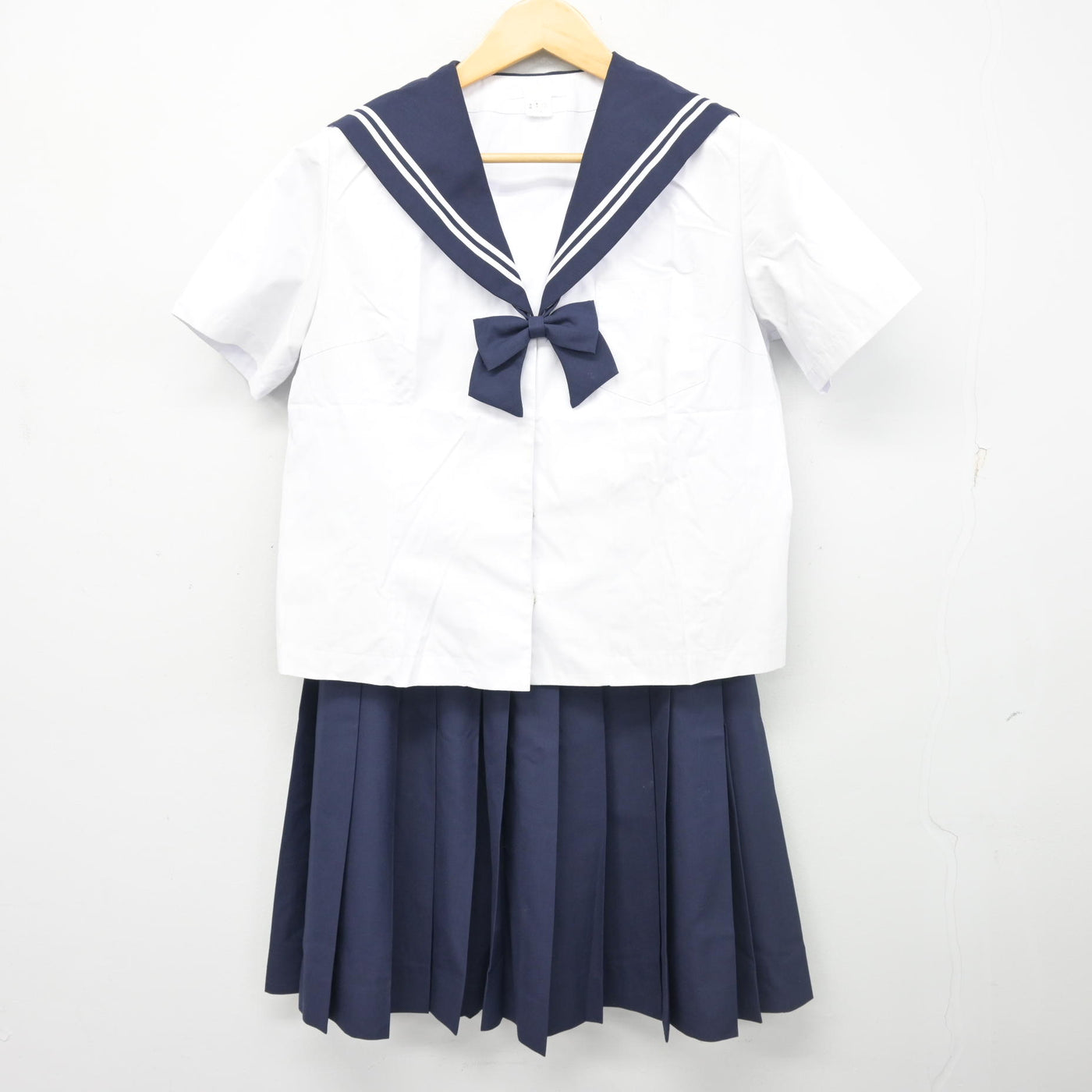 【中古】福島県 清水中学校 女子制服 3点 (セーラー服・スカート) sf102734