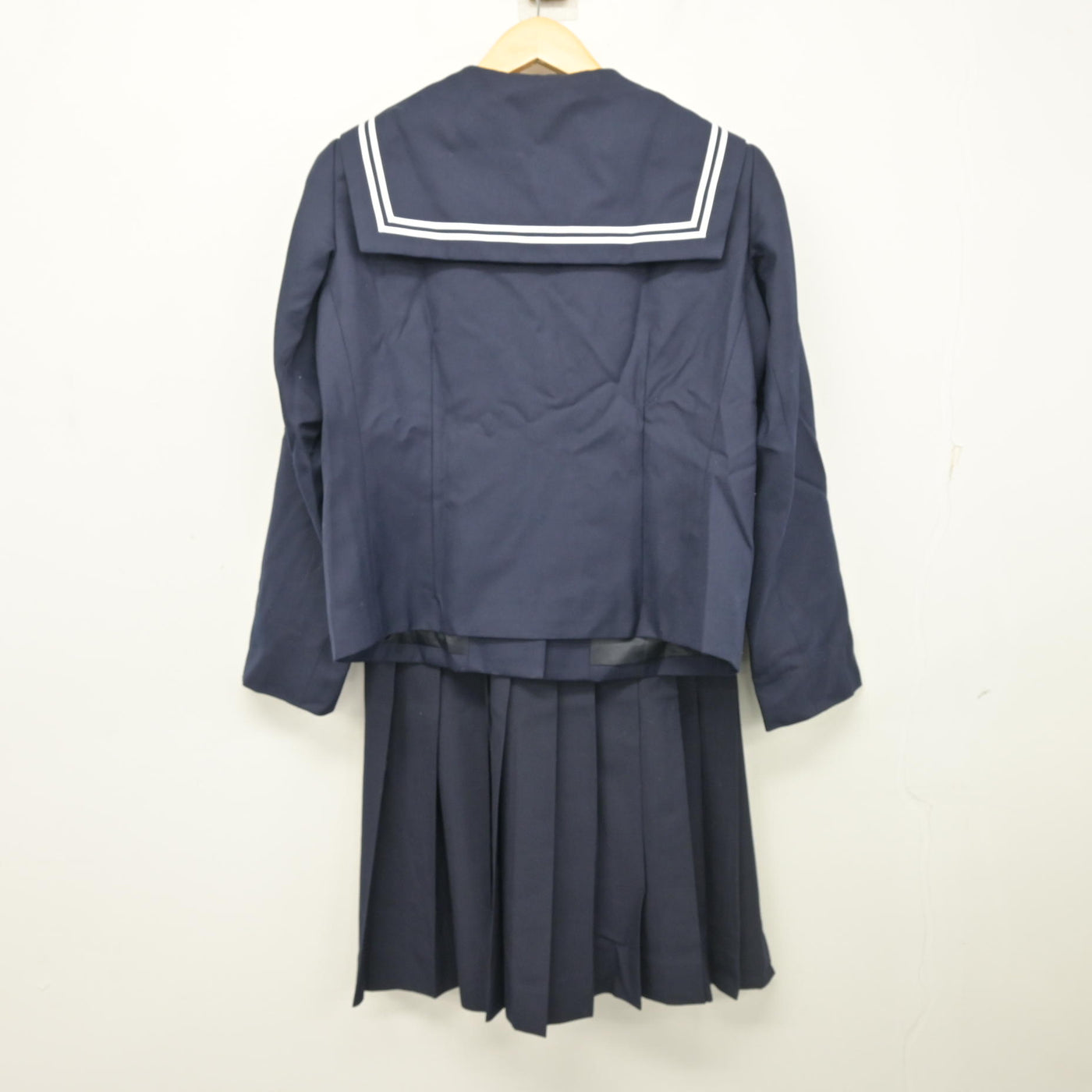 【中古】福島県 清水中学校 女子制服 4点 (セーラー服・スカート・スカート) sf102735