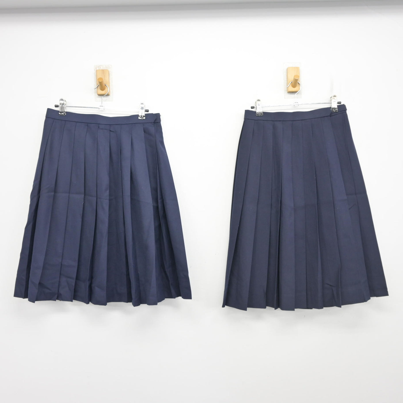 【中古】福島県 清水中学校 女子制服 4点 (セーラー服・スカート・スカート) sf102735