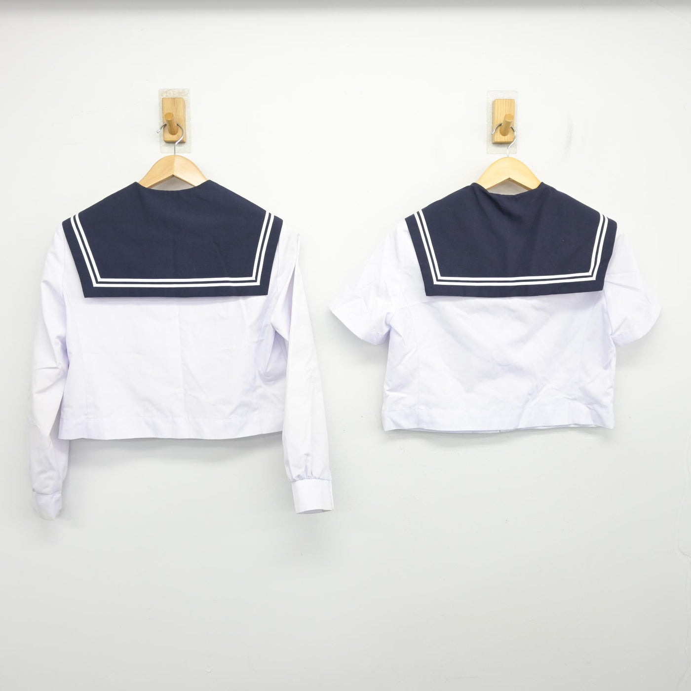 【中古】愛知県 上野中学校 女子制服 2点 (セーラー服) sf102827