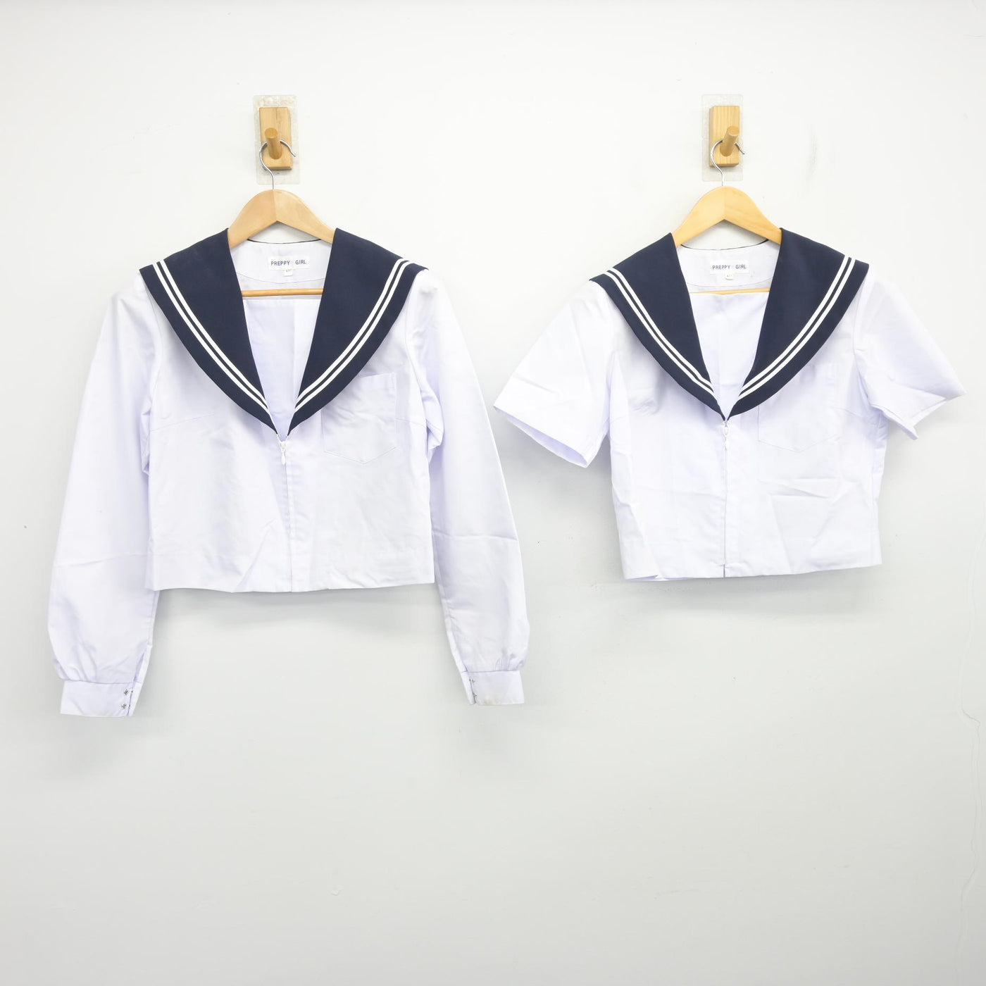 【中古】愛知県 上野中学校 女子制服 2点 (セーラー服) sf102828