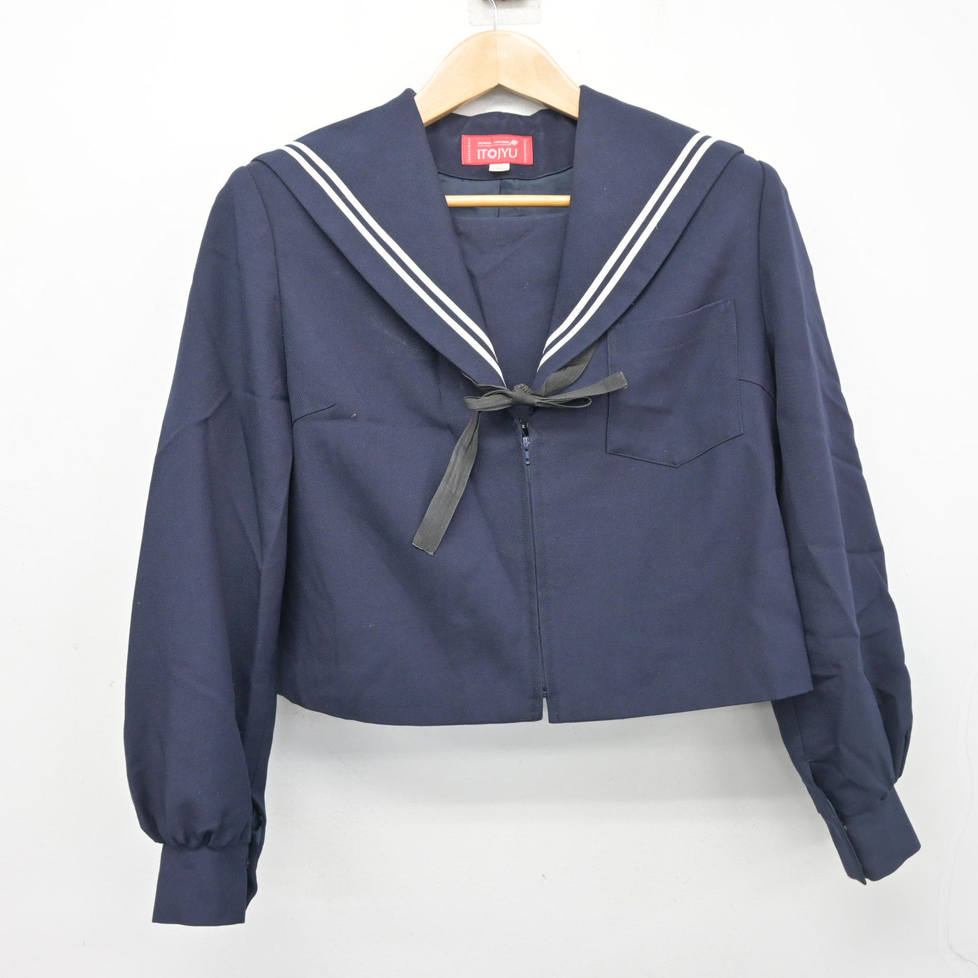 【中古】愛知県 上野中学校 女子制服 3点 (セーラー服・スカート) sf102829
