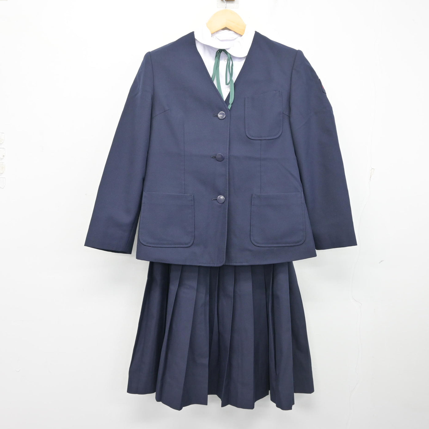 【中古】千葉県 小中台中学校 女子制服 4点 (ブレザー・シャツ・スカート) sf102871