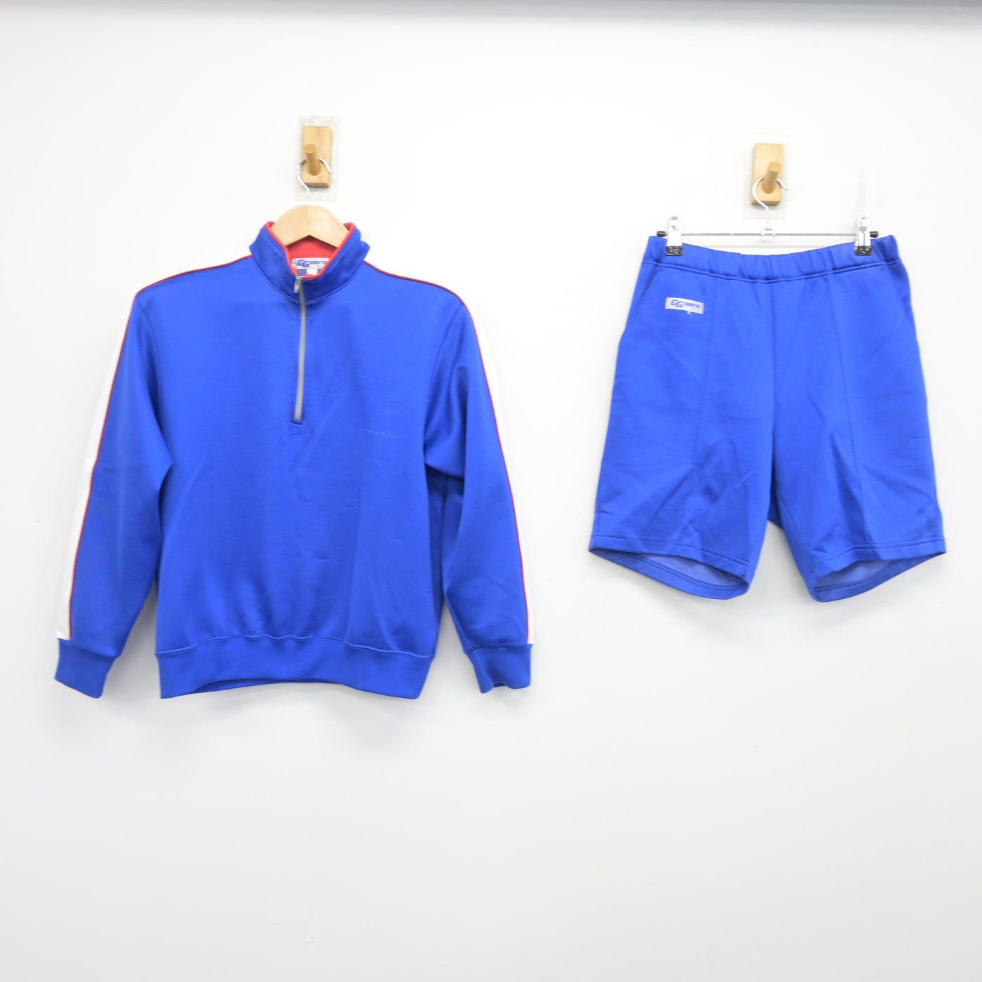 【中古】千葉県 小中台中学校 女子制服 2点 (ジャージ 上・体操服 下) sf102875