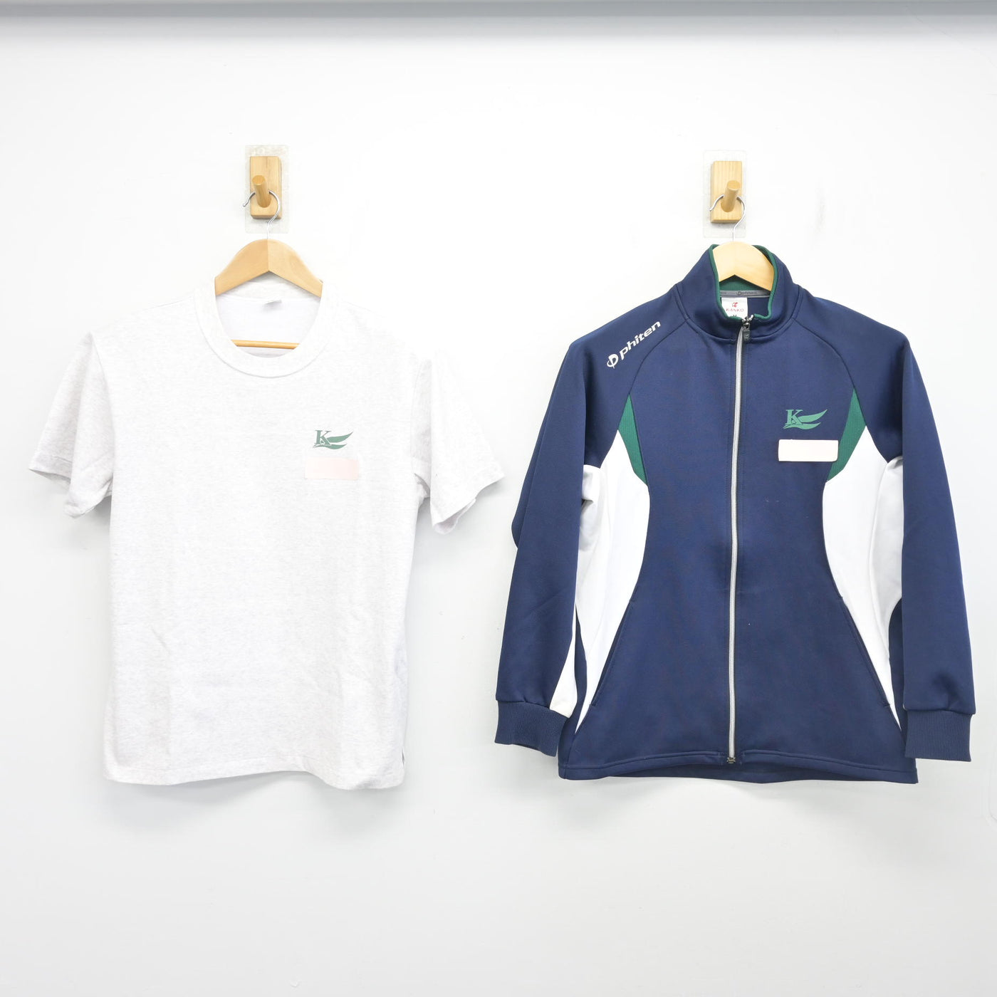 【中古】神奈川県 港北高等学校 女子制服 2点 (ジャージ 上・体操服 上) sf102916