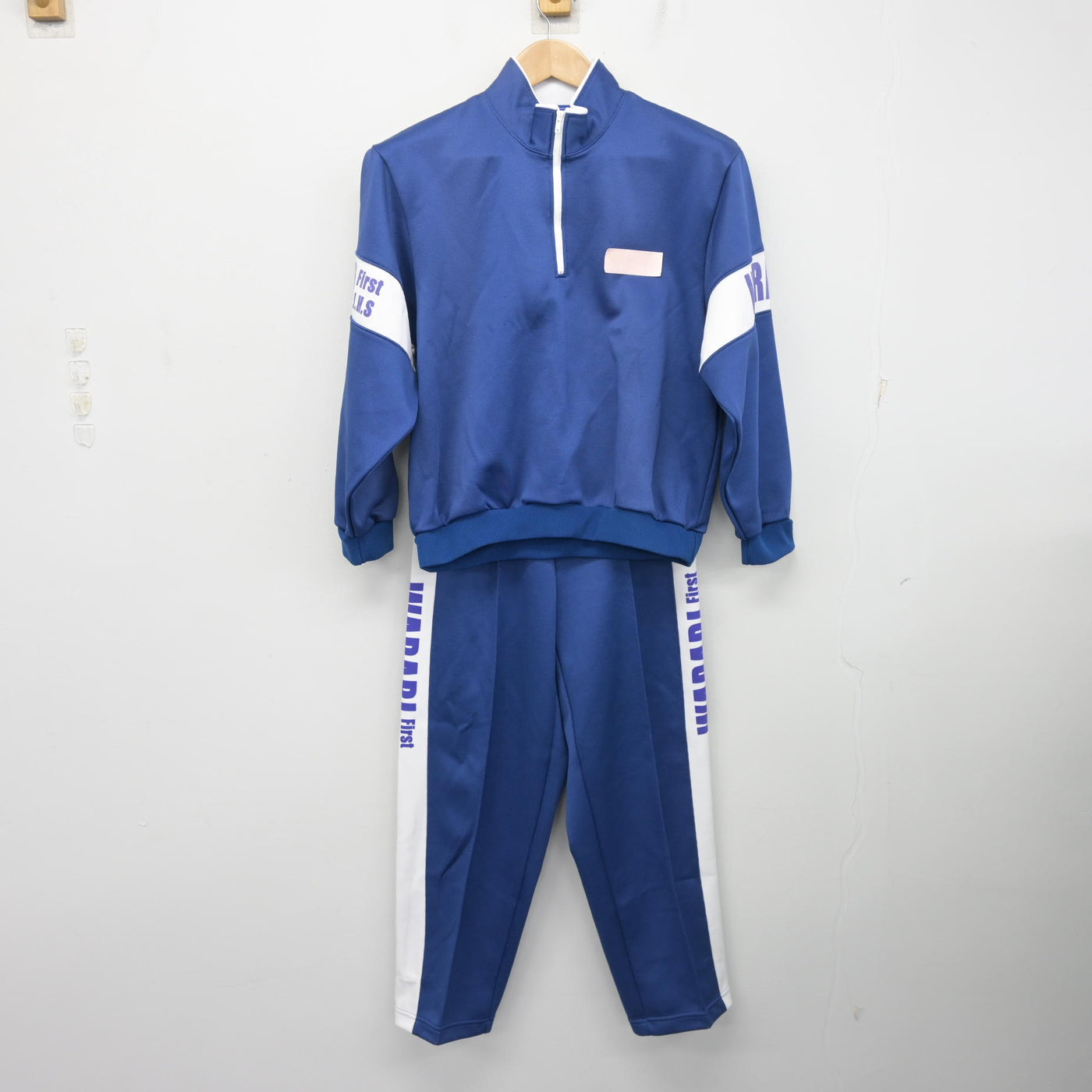 中古】埼玉県 蕨市立第一中学校 女子制服 3点 (ジャージ 上・体操服 上