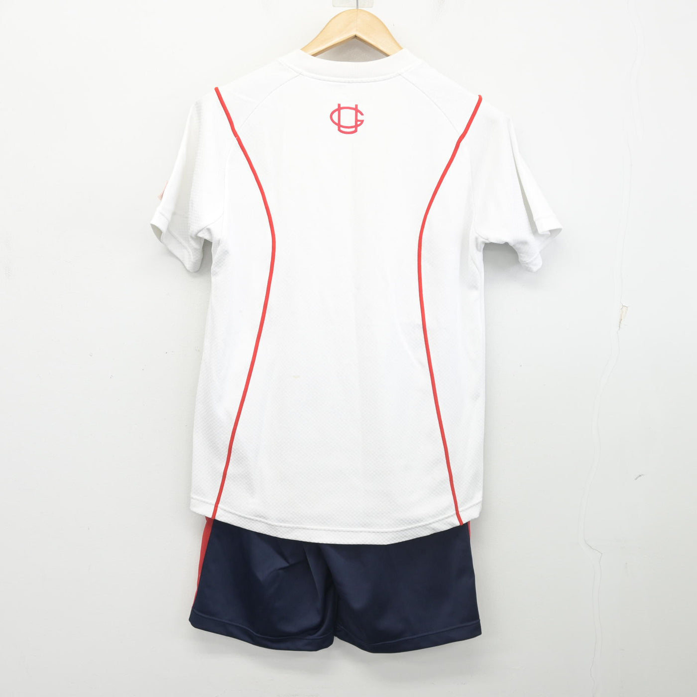 【中古】埼玉県 浦和学院高等学校 女子制服 2点 (体操服 上・体操服 下) sf103026