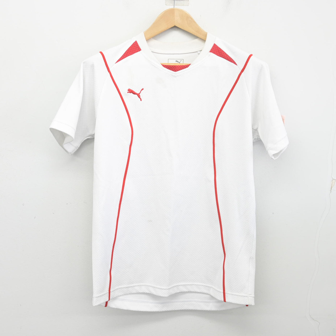 【中古】埼玉県 浦和学院高等学校 女子制服 2点 (体操服 上・体操服 下) sf103026