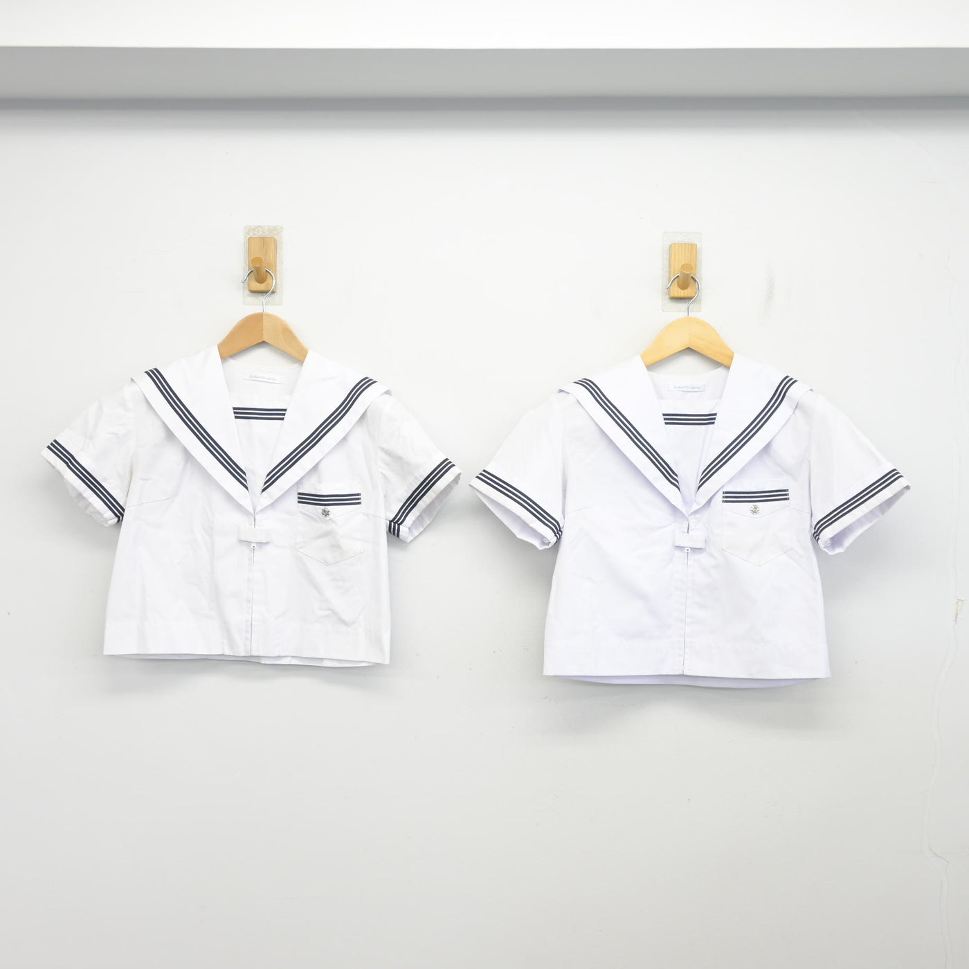 【中古】大阪府 三国中学校 女子制服 3点 (セーラー服・スカート) sf103035