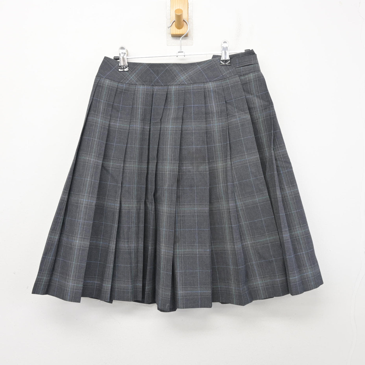 【中古】東京都 東海大学菅生高等学校中等部 女子制服 3点 (セーラー服・スカート) sf103053