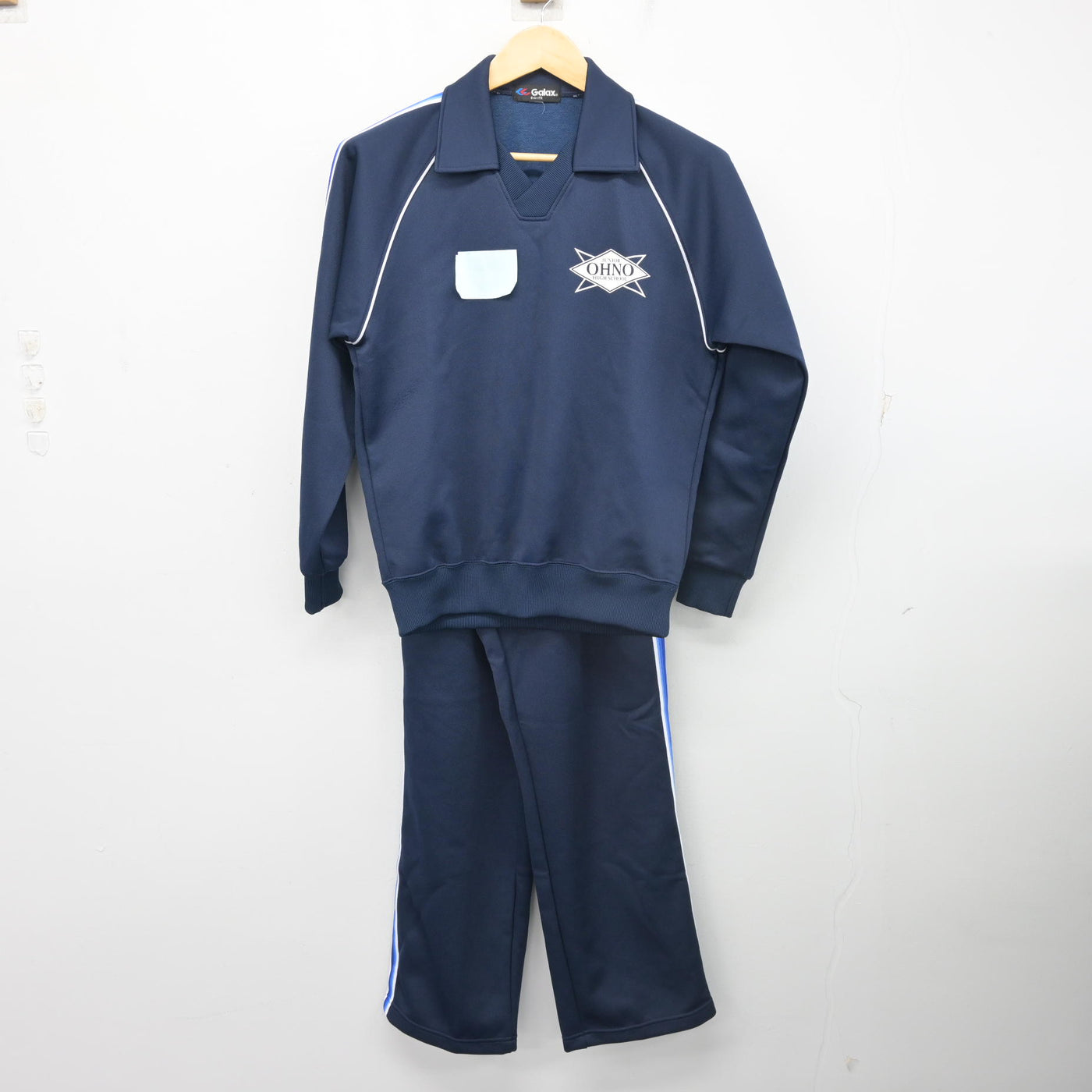【中古】長崎県 大野中学校 女子制服 3点 (ジャージ 上・ジャージ 下・体操服 下) sf103069