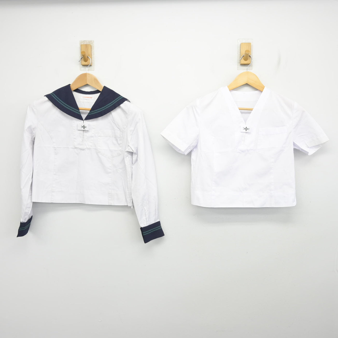 【中古】東京都 二松學舍大学附属高等学校 女子制服 2点 (セーラー服) sf103083