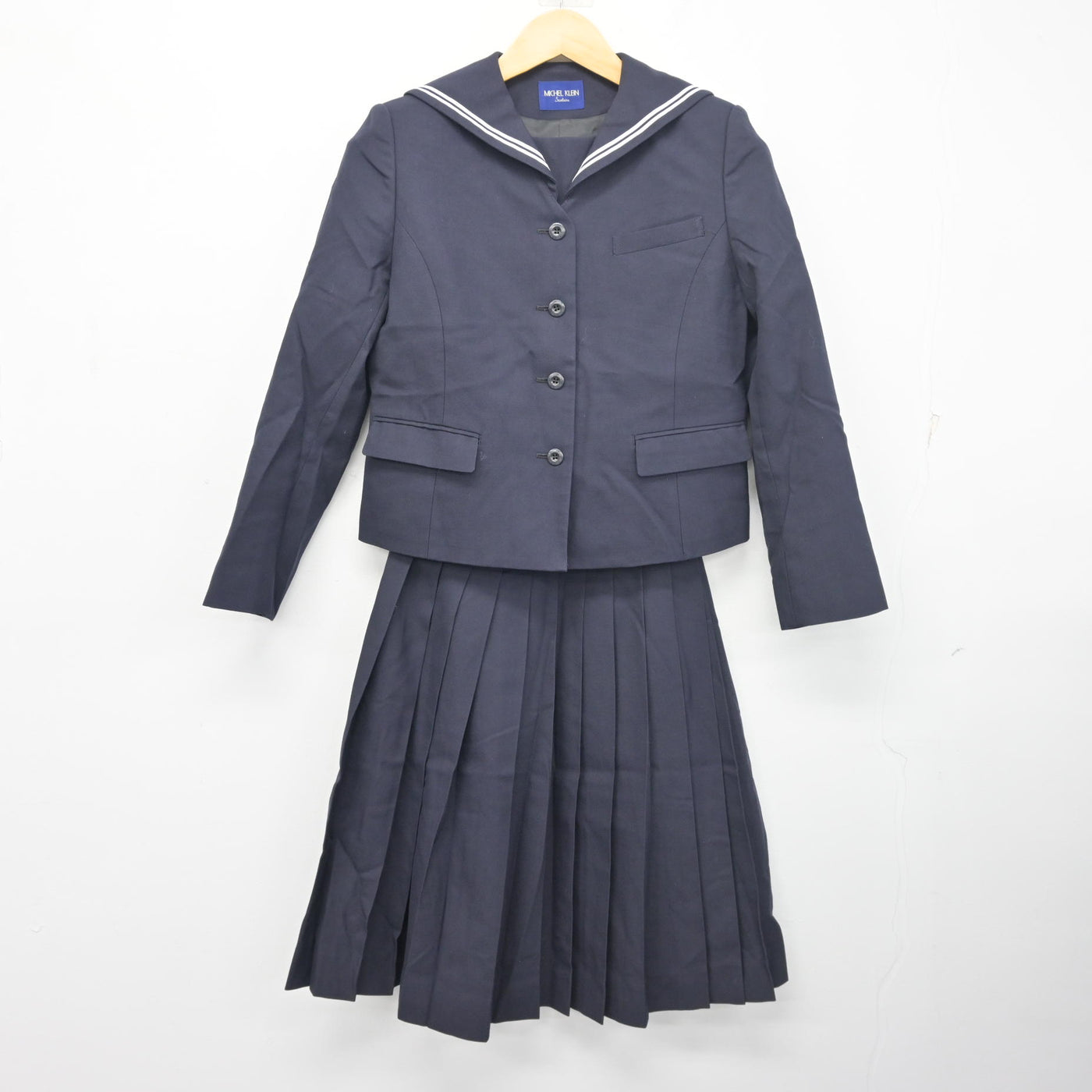 【中古】愛知県 桜花学園高等学校 女子制服 2点 (ブレザー・スカート) sf103119