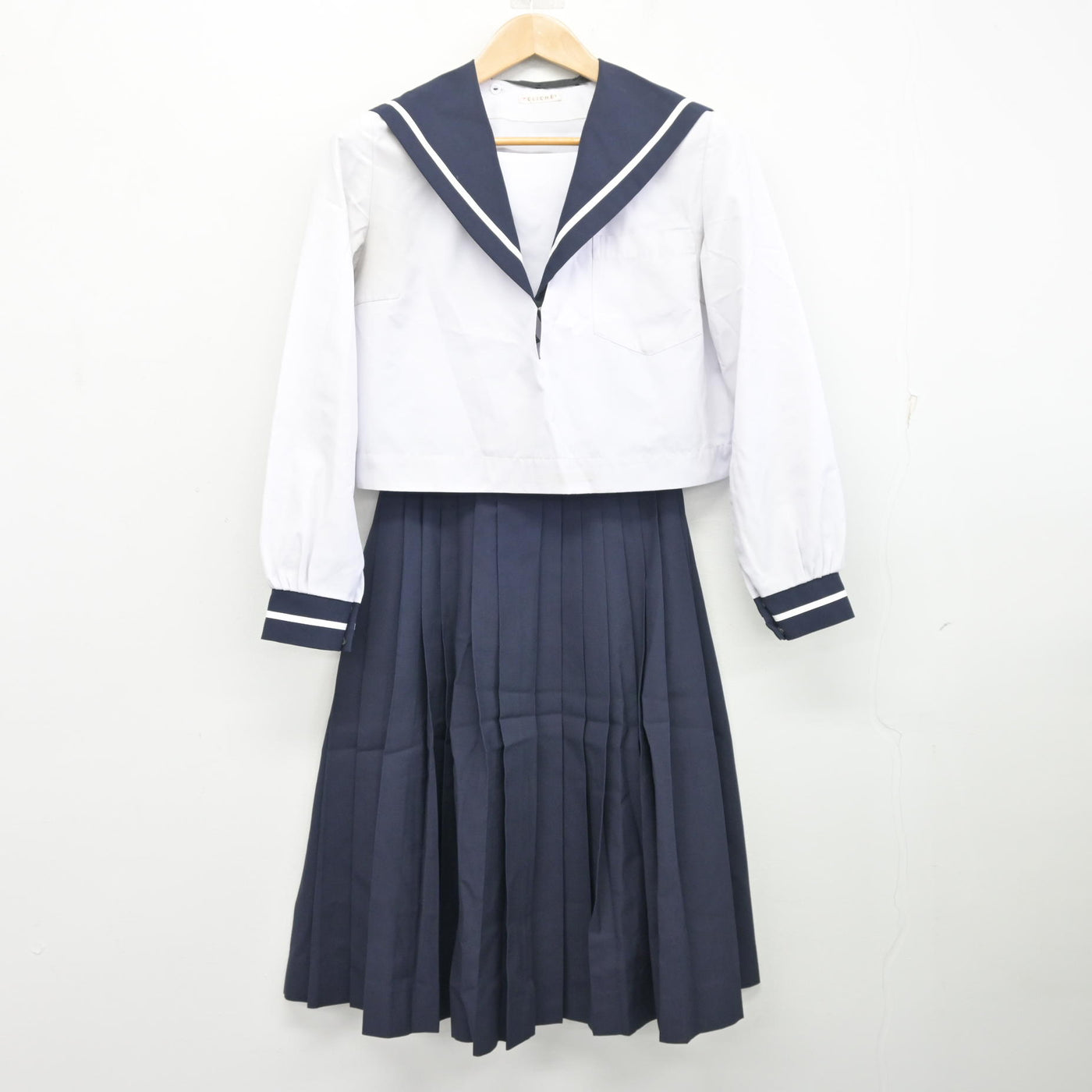 【中古】愛知県 金城学院高等学校 女子制服 2点 (セーラー服・スカート) sf103191