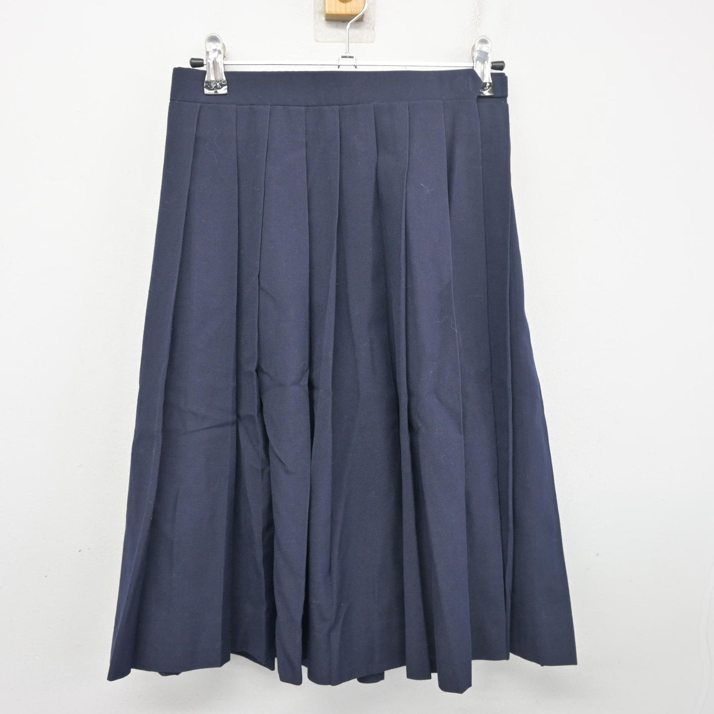 【中古】福岡県 則松中学校 女子制服 2点 (セーラー服・スカート) sf103226