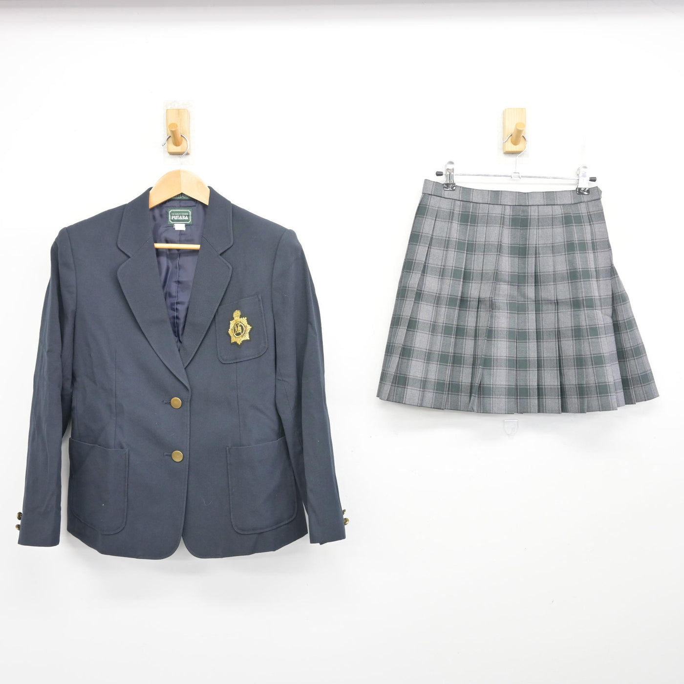 【中古】京都府  綾部高等学校 女子制服 2点 (ブレザー・スカート) sf103235