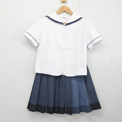 【中古】鹿児島県 樟南高等学校 女子制服 2点 (セーラー服・スカート) sf103266