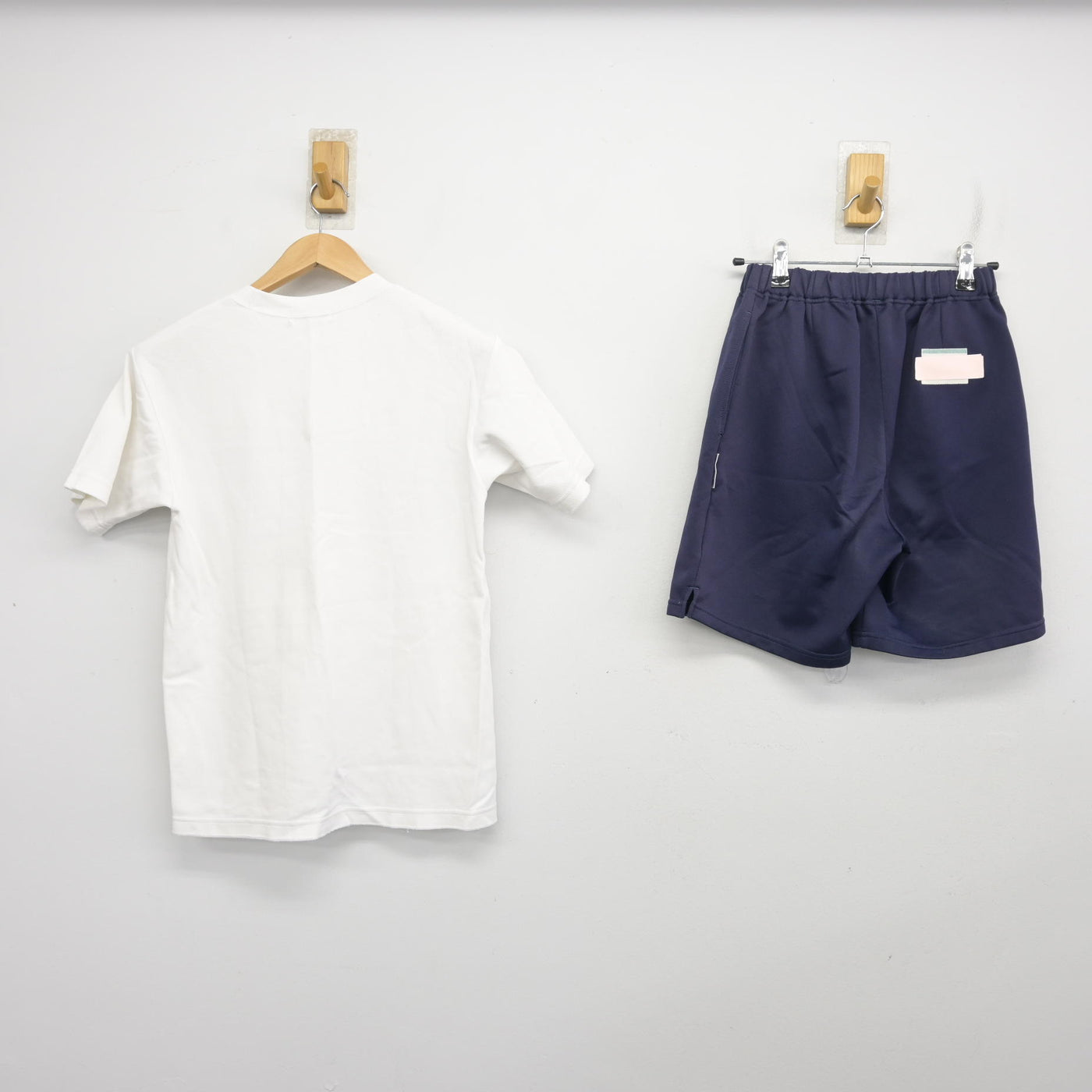 【中古】千葉県 市川市立第二中学校 女子制服 2点 (体操服 上・体操服 下) sf103288