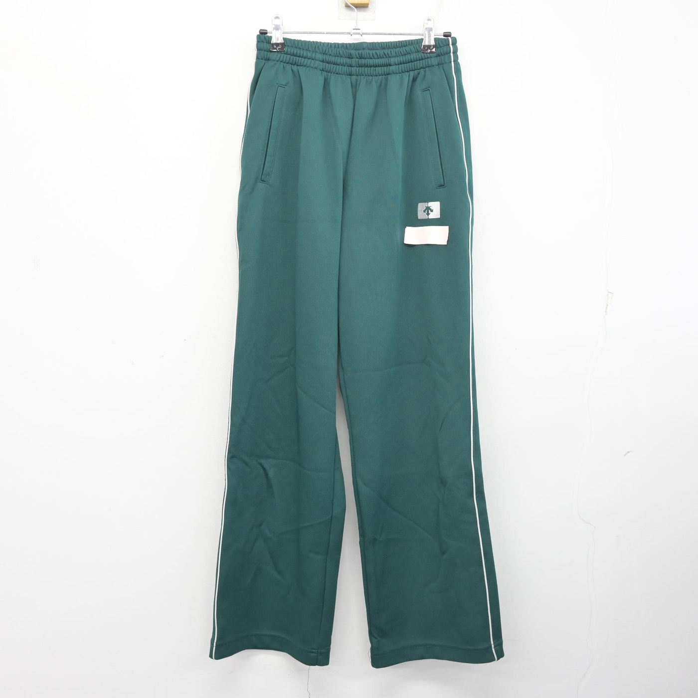 【中古】東京都 大山高等学校 女子制服 3点 (ジャージ 上・体操服 上・ジャージ 下) sf103308