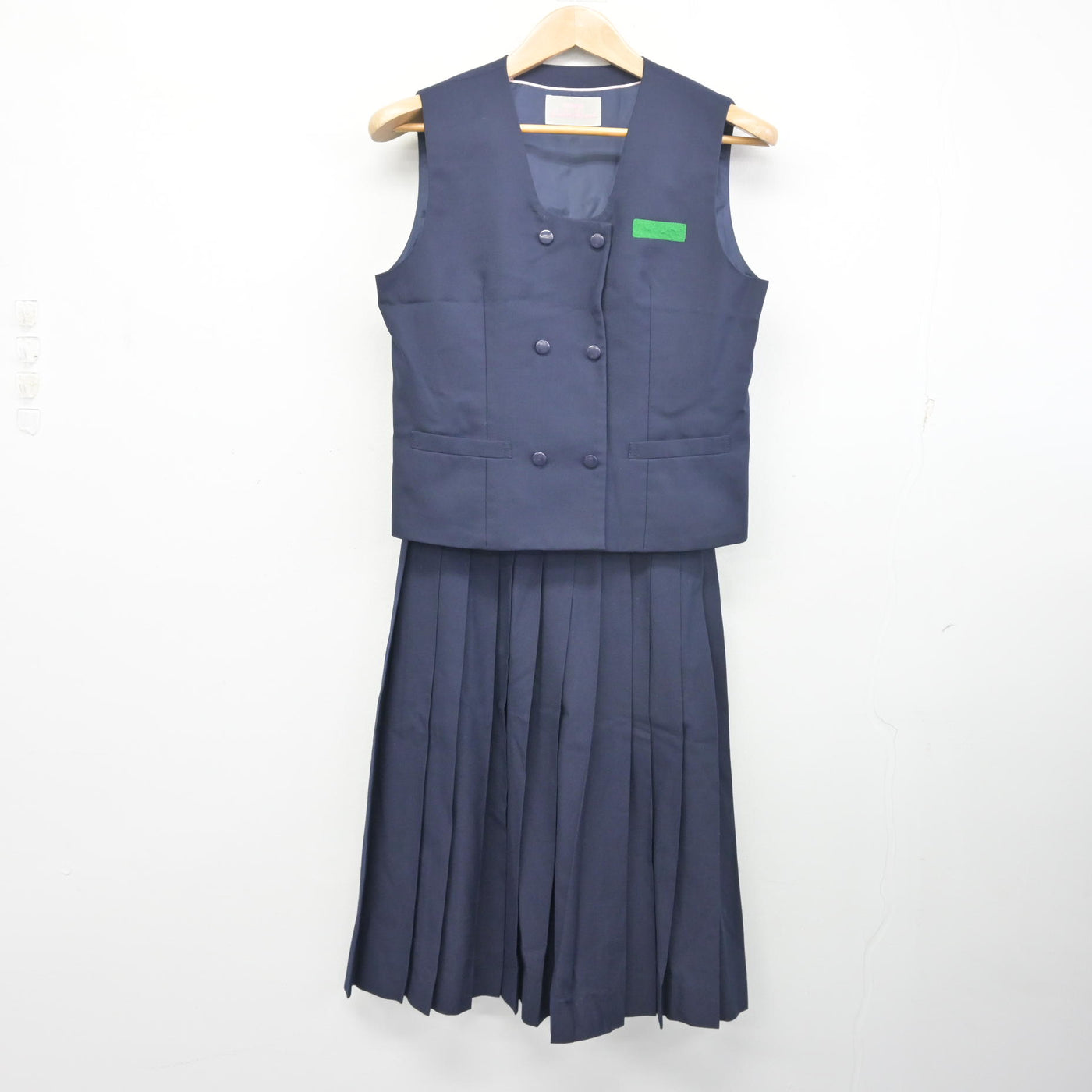 【中古】栃木県 小山中学校 女子制服 2点 (ベスト・スカート) sf103327