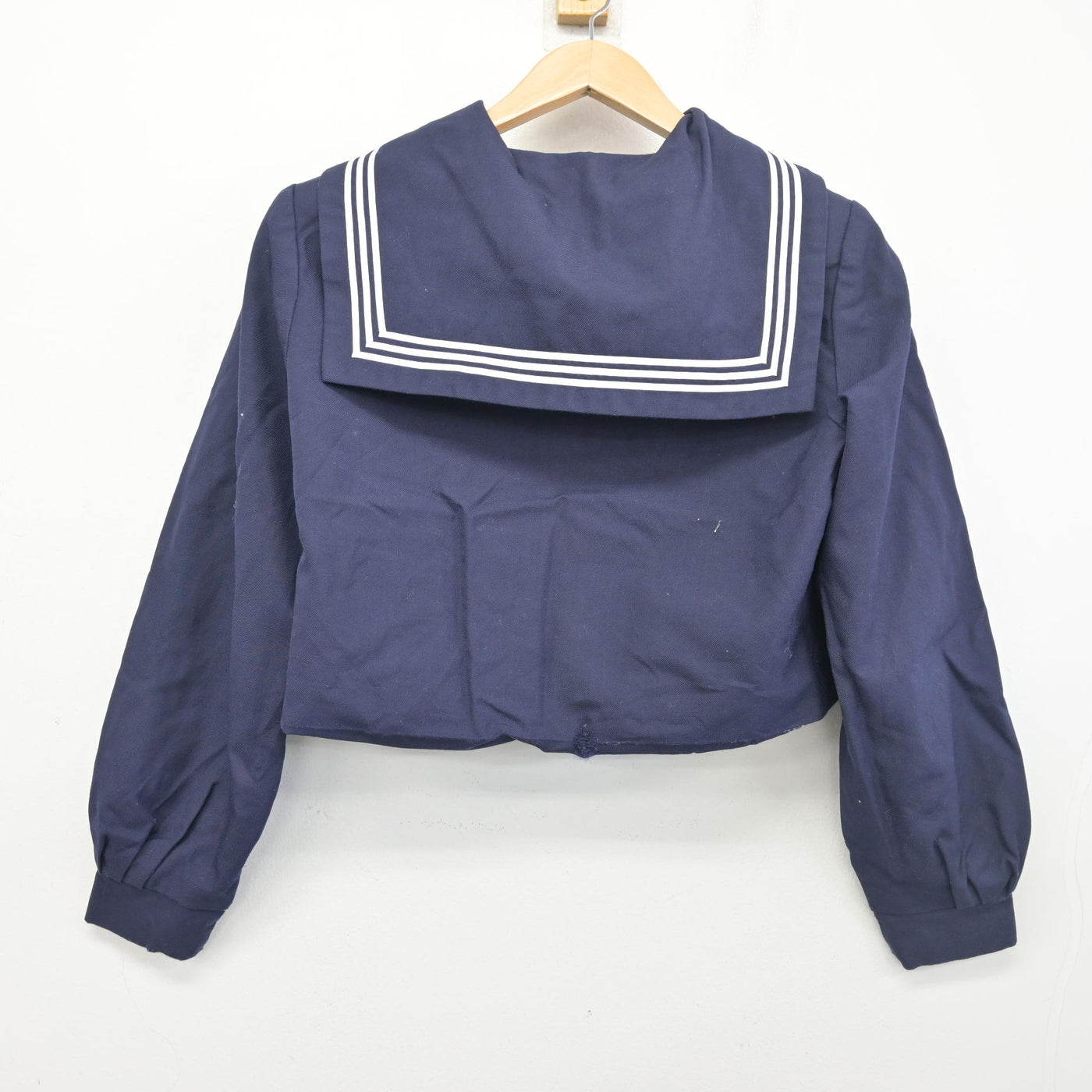 【中古】和歌山県 有功中学校 女子制服 2点 (セーラー服) sf103334