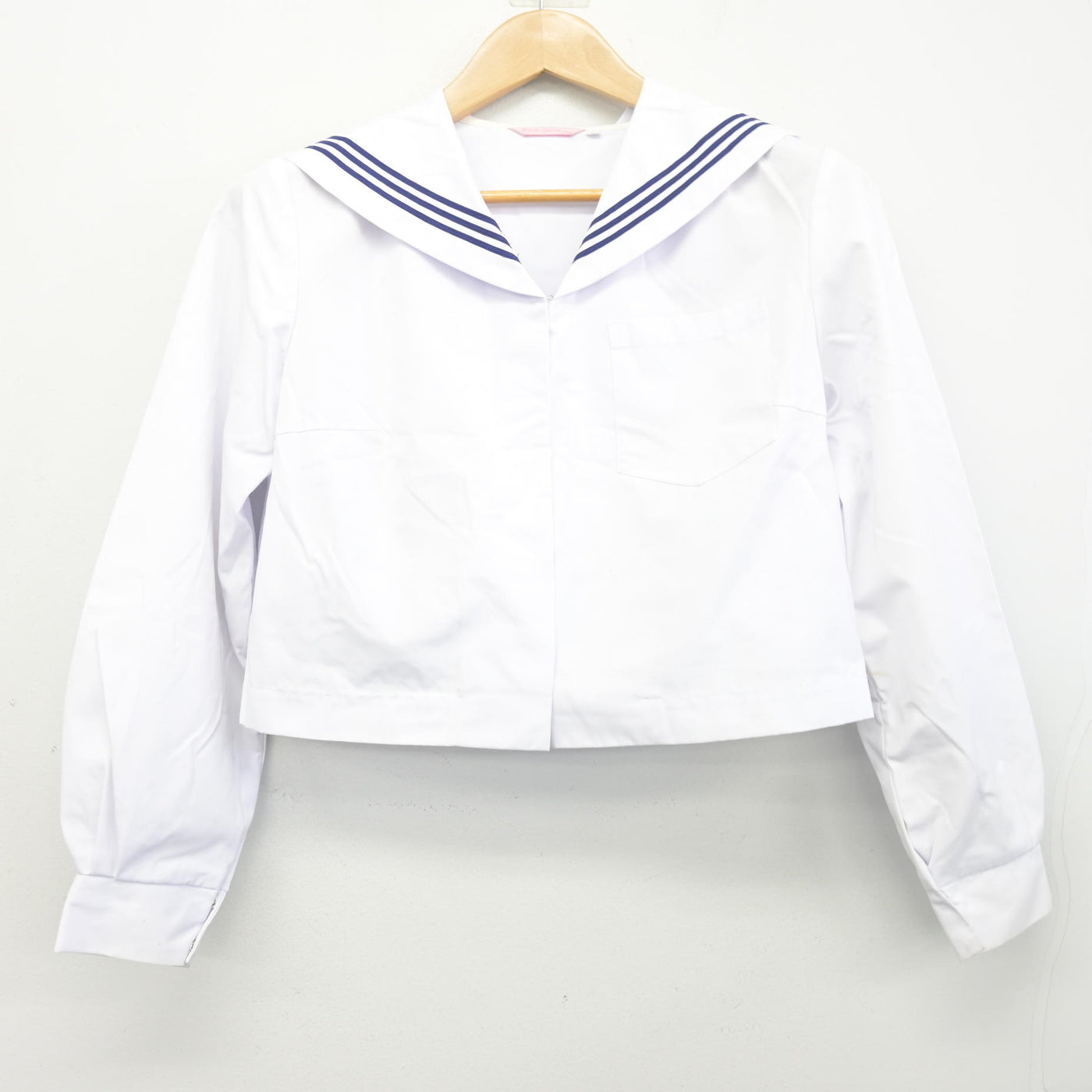 【中古】和歌山県 有功中学校 女子制服 2点 (セーラー服・スカート) sf103335