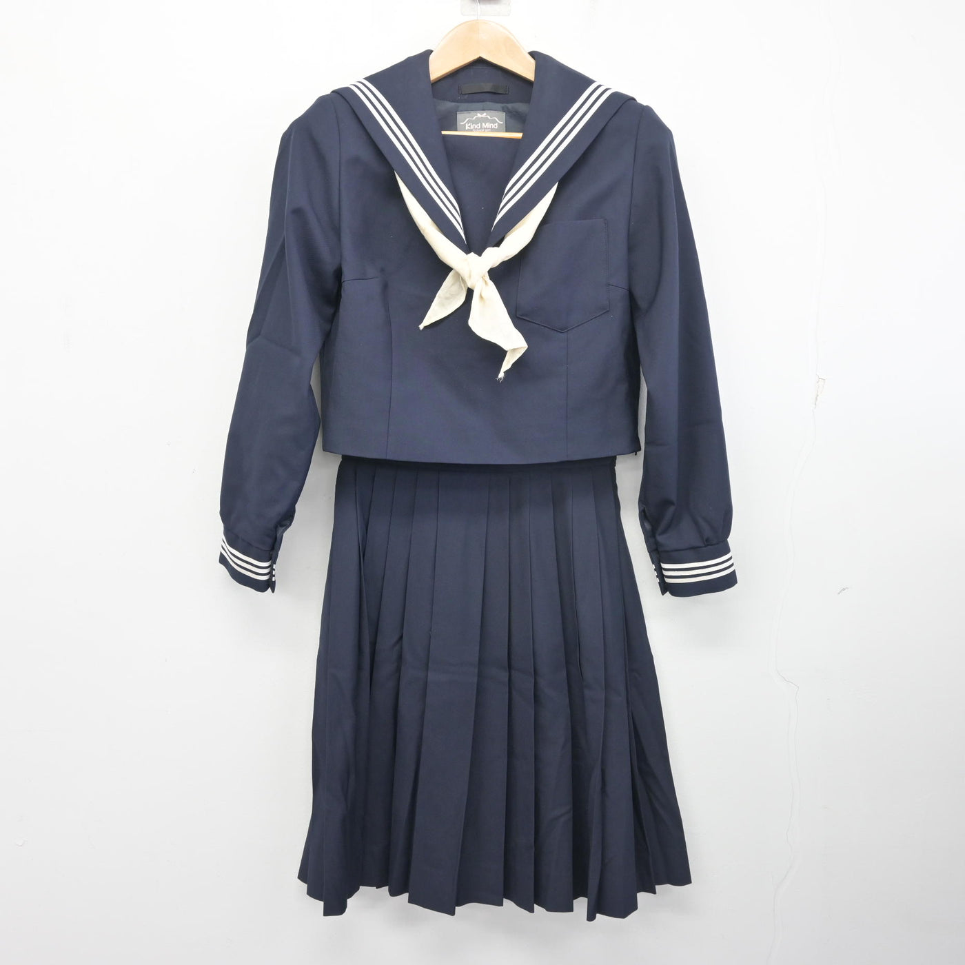 【中古】愛知県 愛知教育大学附属名古屋中学校 女子制服 3点 (セーラー服・スカート) sf103338
