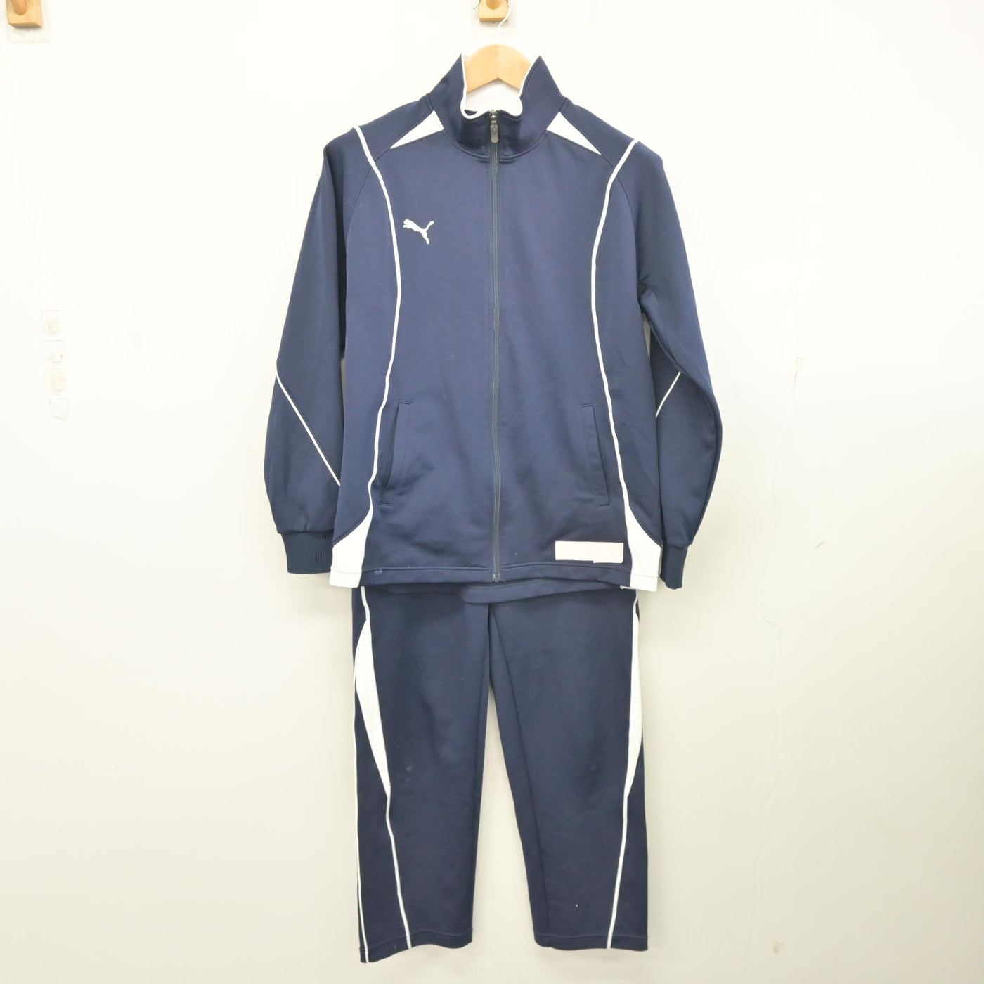 【中古】東京都 創価高等学校 女子制服 2点 (ジャージ 上・ジャージ 下) sf103352