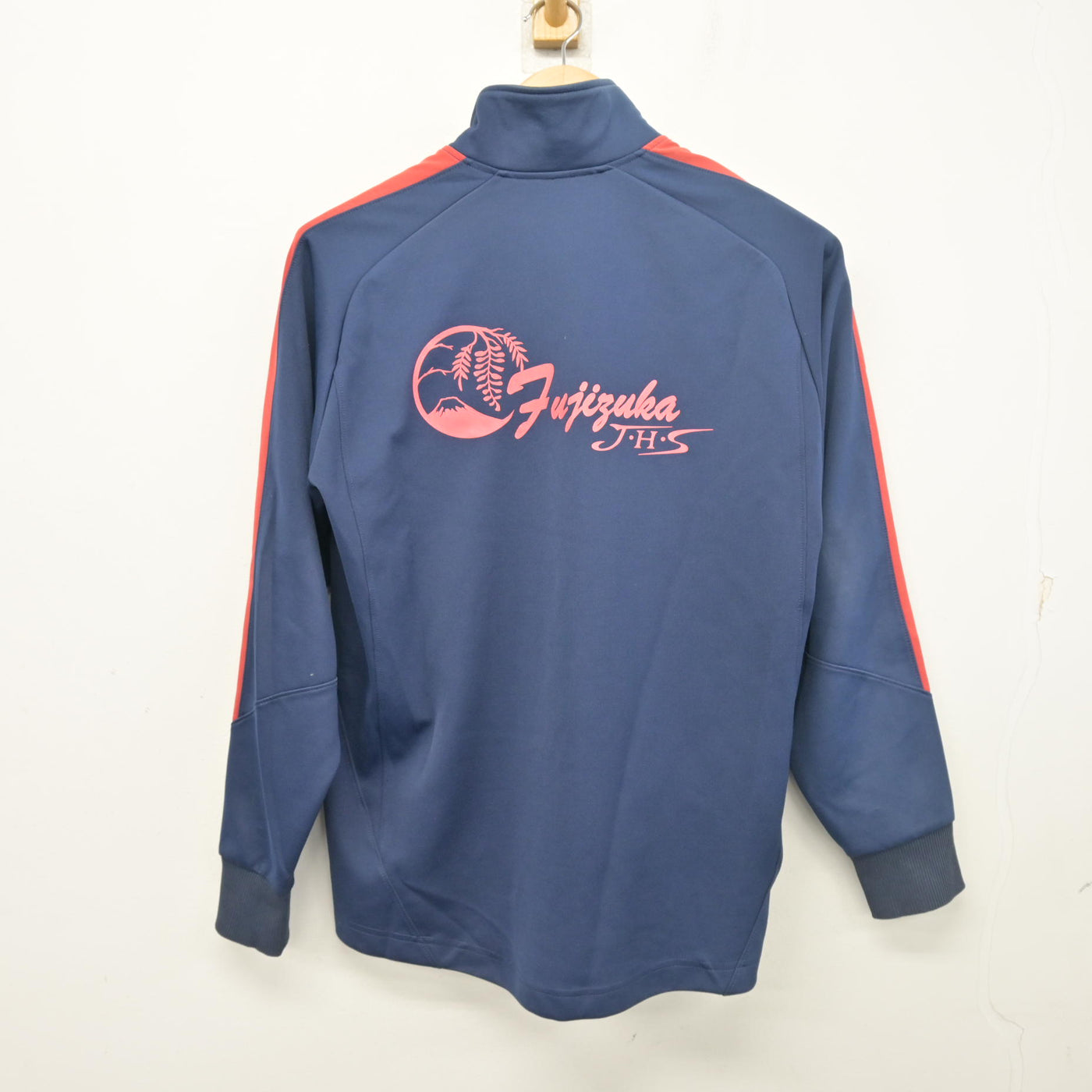 【中古】神奈川県 藤塚中学校 女子制服 2点 (ジャージ 上・ジャージ 下) sf103389