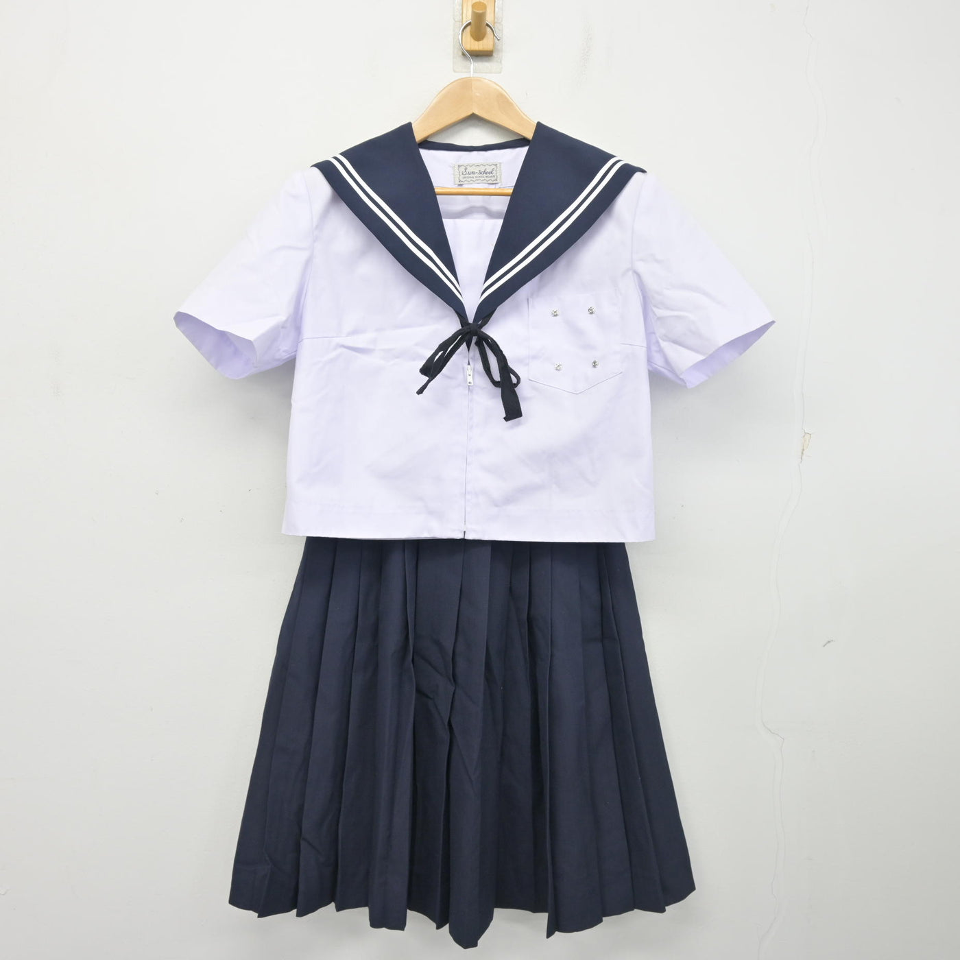 【中古】愛知県 名古屋市立南陽中学校 女子制服 5点 (セーラー服・スカート) sf103392